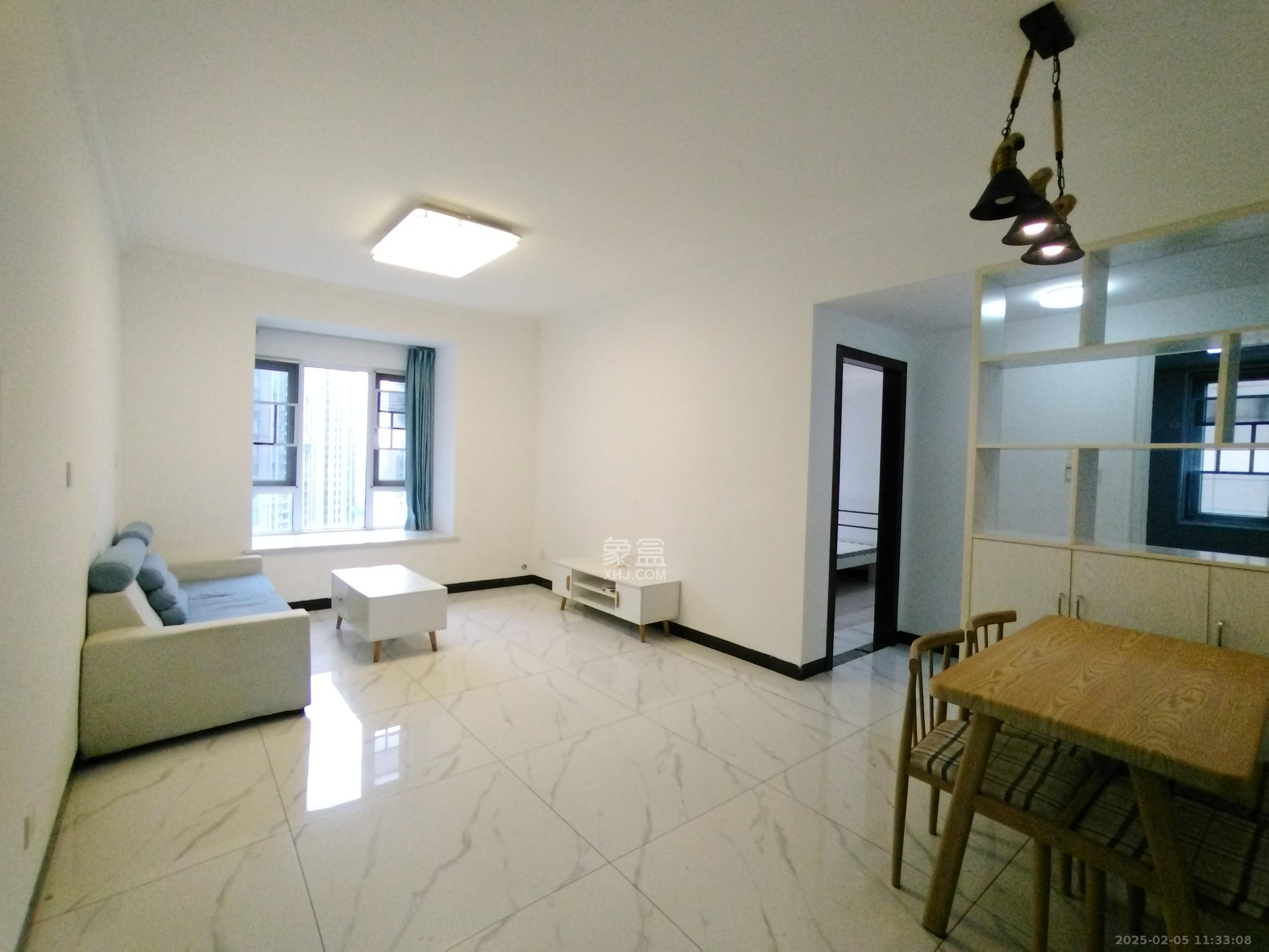 荣盛花语城 3室2厅1卫 1650.0元/月 荣盛花语城 3室2厅1卫 1650.0元/月室内图