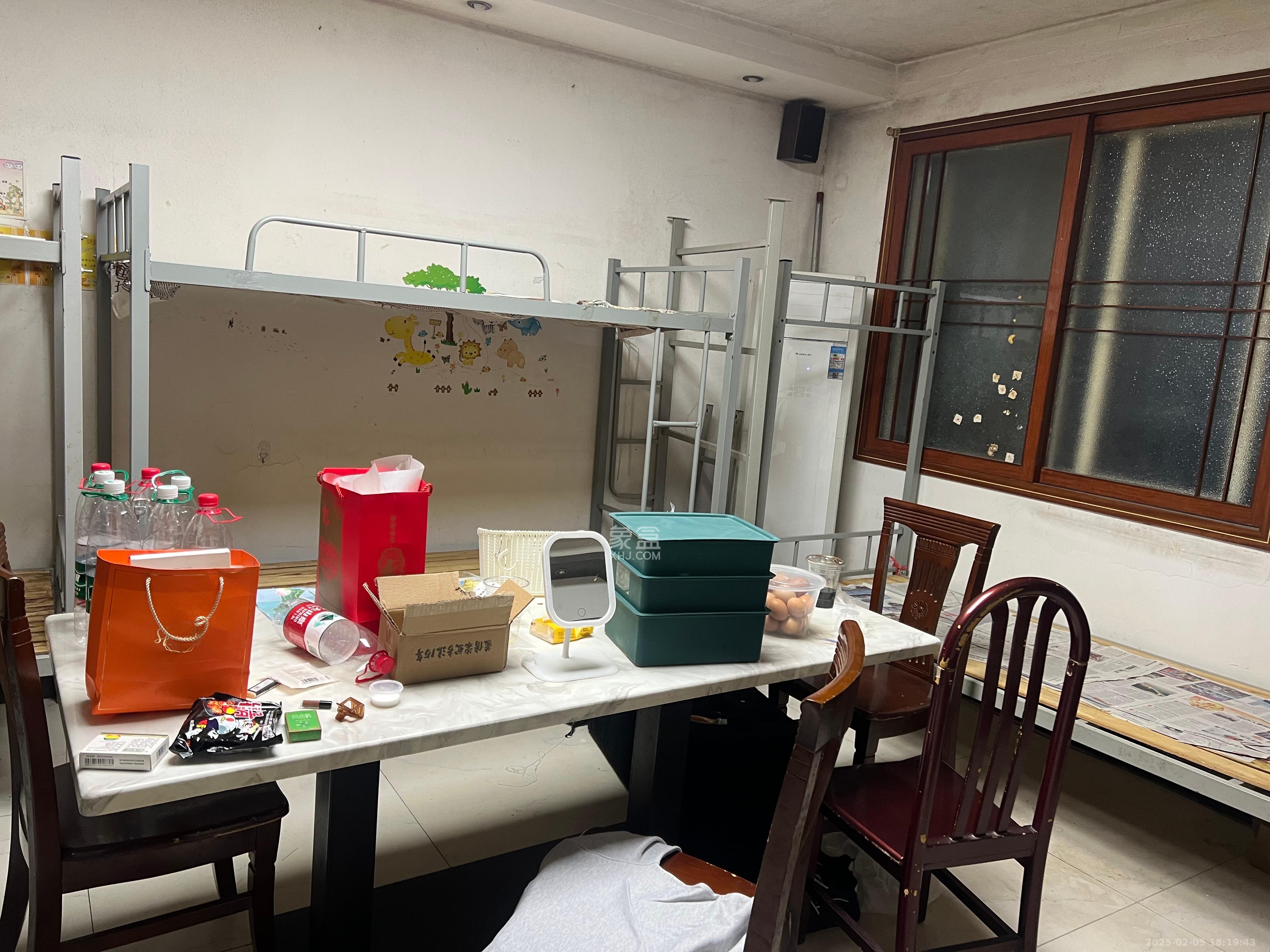 新世界商贸城 2室1厅1卫 3600.0元/月 新世界商贸城 2室1厅1卫 3600.0元/月室内图