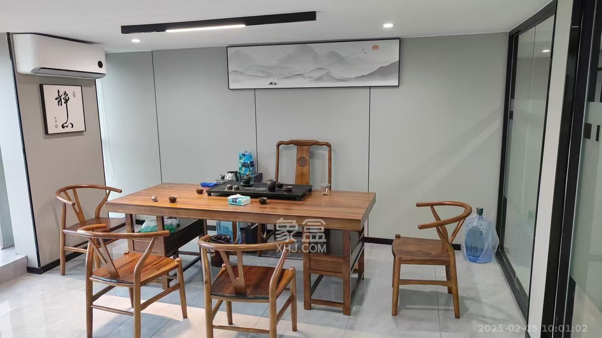 中建嘉和城  5室2厅3卫   15000.00元/月室内图
