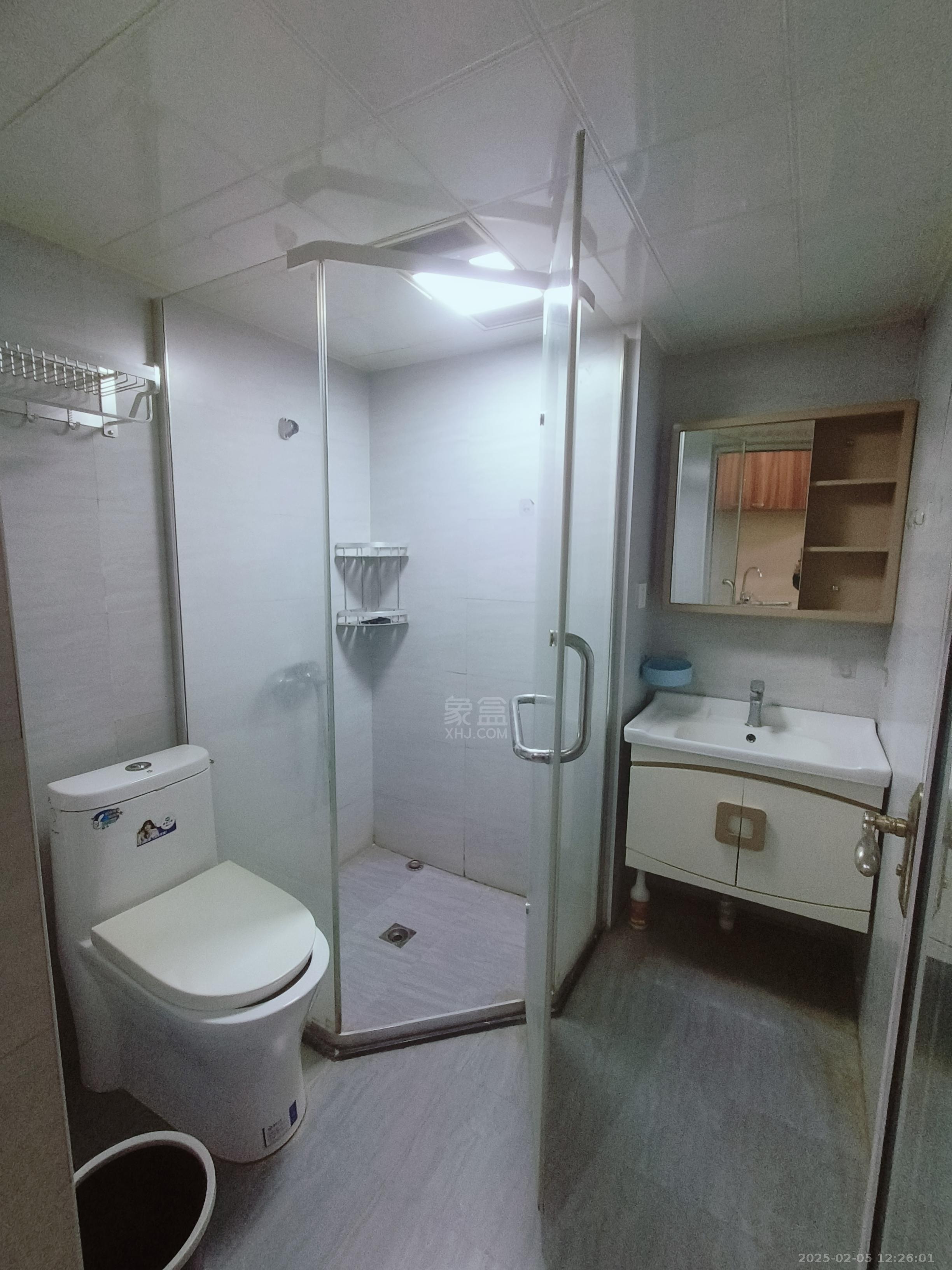 中泰财富湘江  1室1厅0卫   1200.00元/月室内图