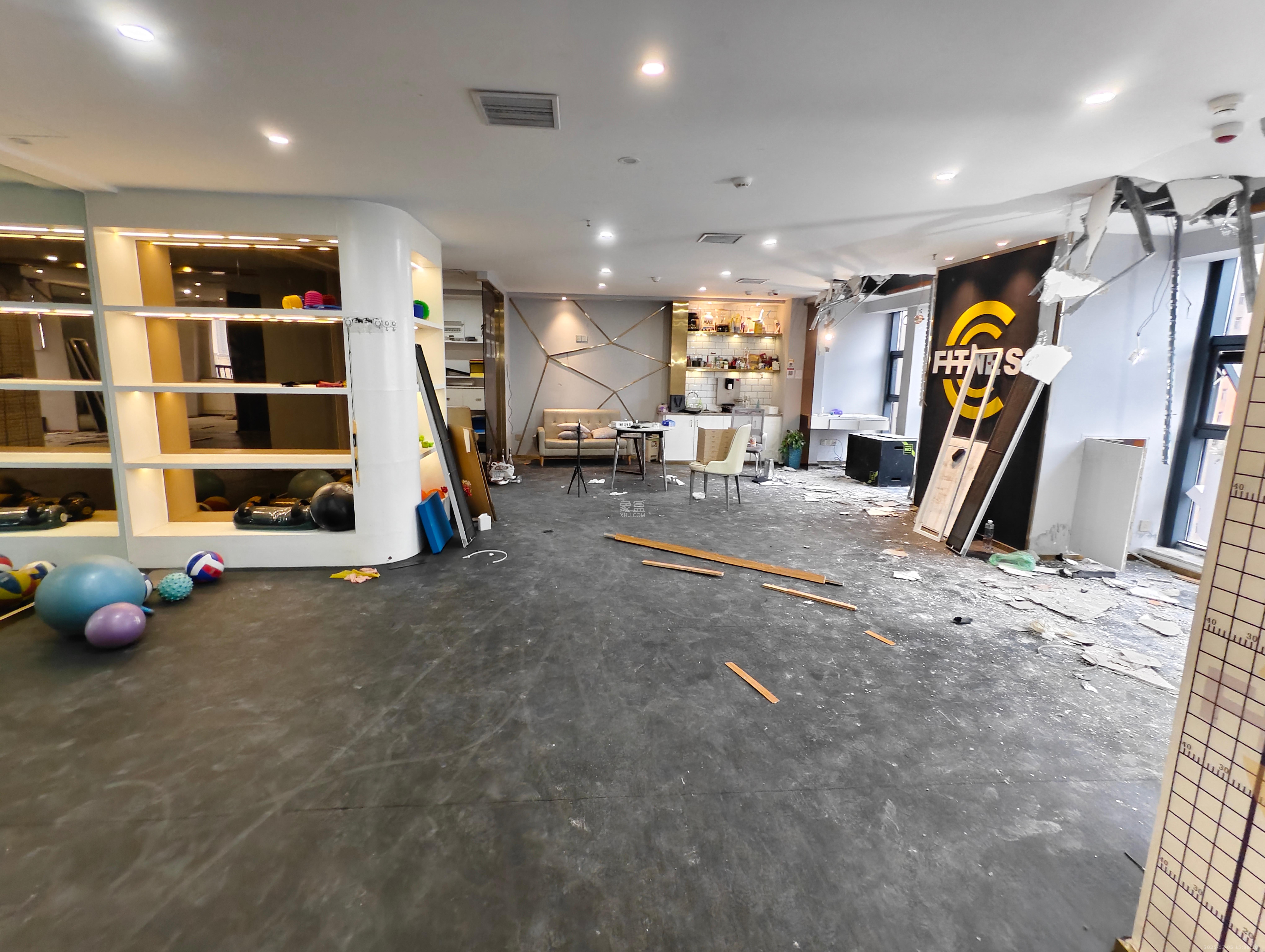 第六都(陆都小区) 4室1厅2卫 6000.0元/月 第六都(陆都小区) 4室1厅2卫 6000.0元/月室内图