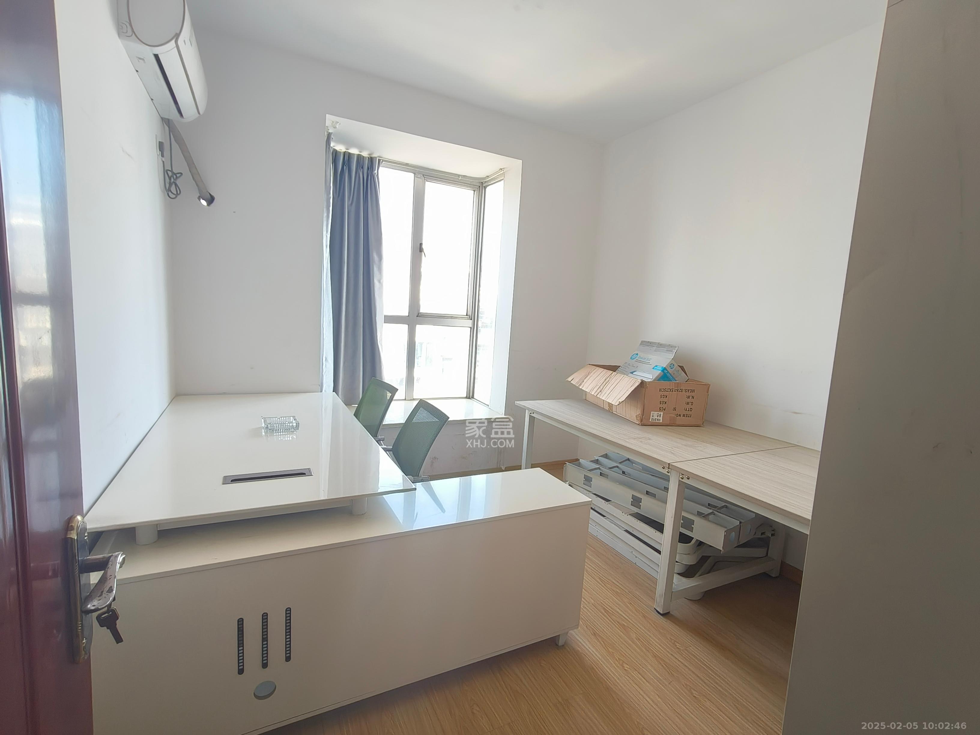 德泽苑  3室2厅2卫    2200.0元/月 德泽苑  3室2厅2卫    2200.0元/月室内图