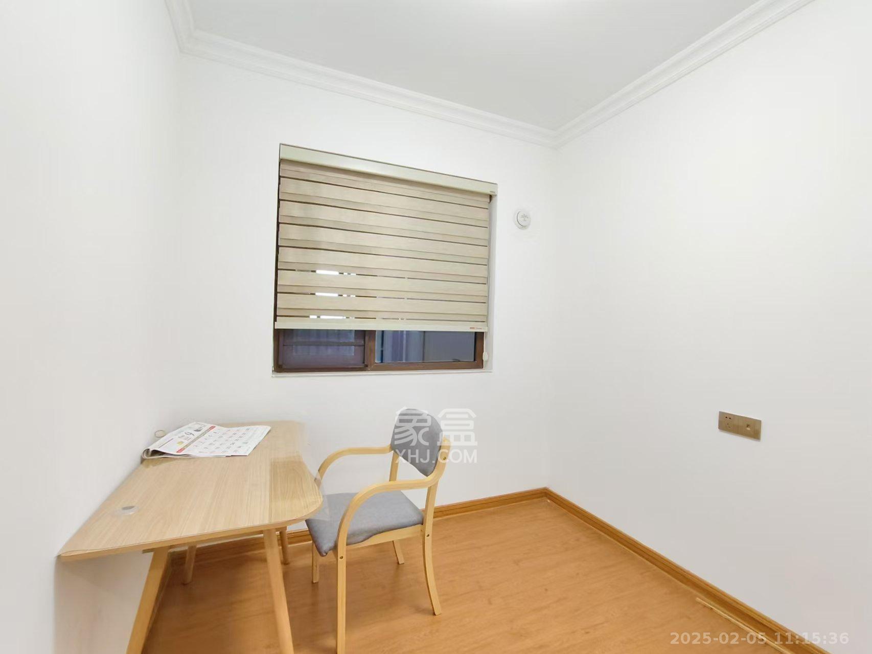 碧桂园星城首府  3室2厅2卫    2800.0元/月 碧桂园星城首府  3室2厅2卫    2800.0元/月室内图