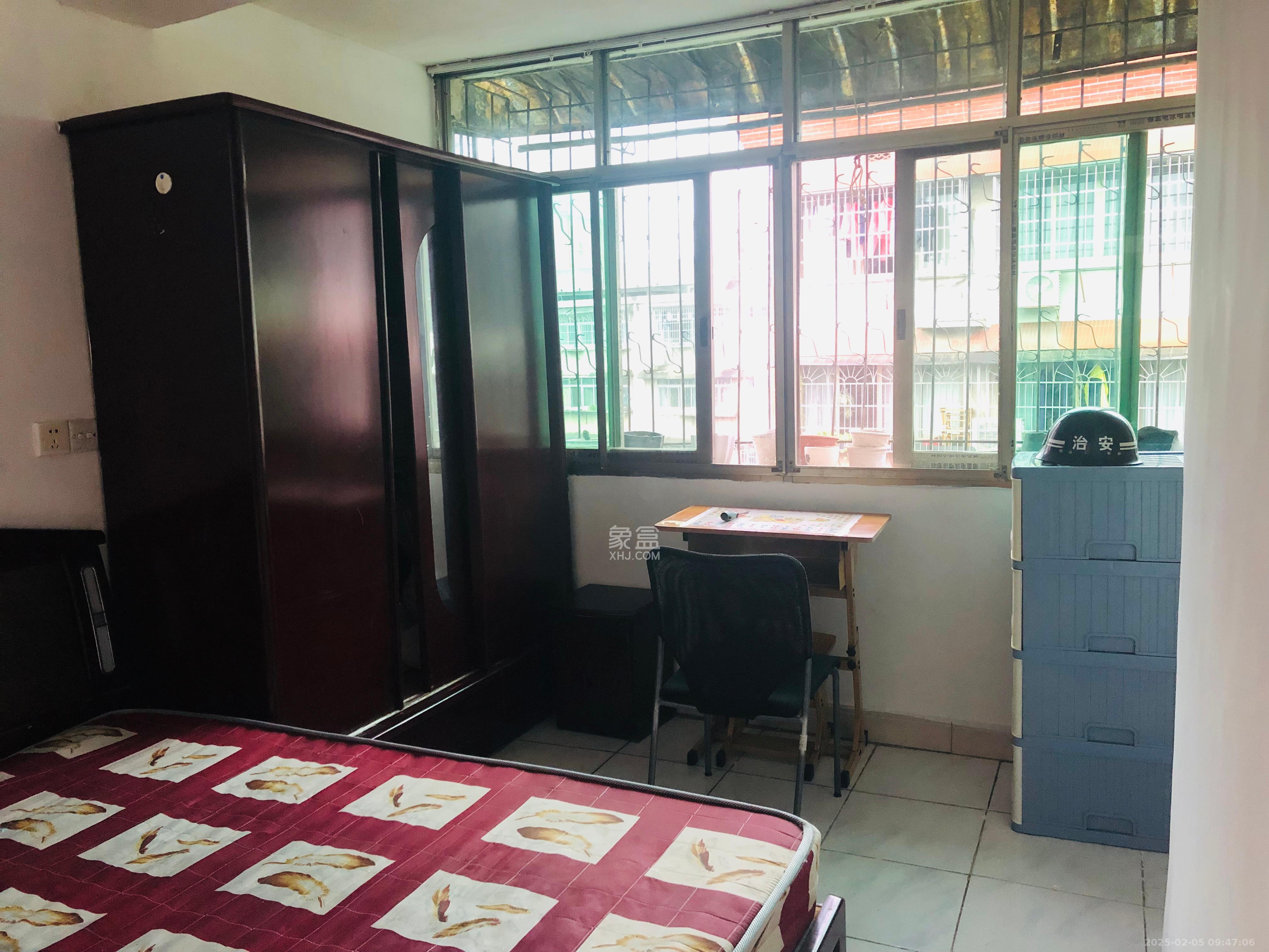 富雅里 1室1厅1卫 1200.0元/月 富雅里 1室1厅1卫 1200.0元/月室内图