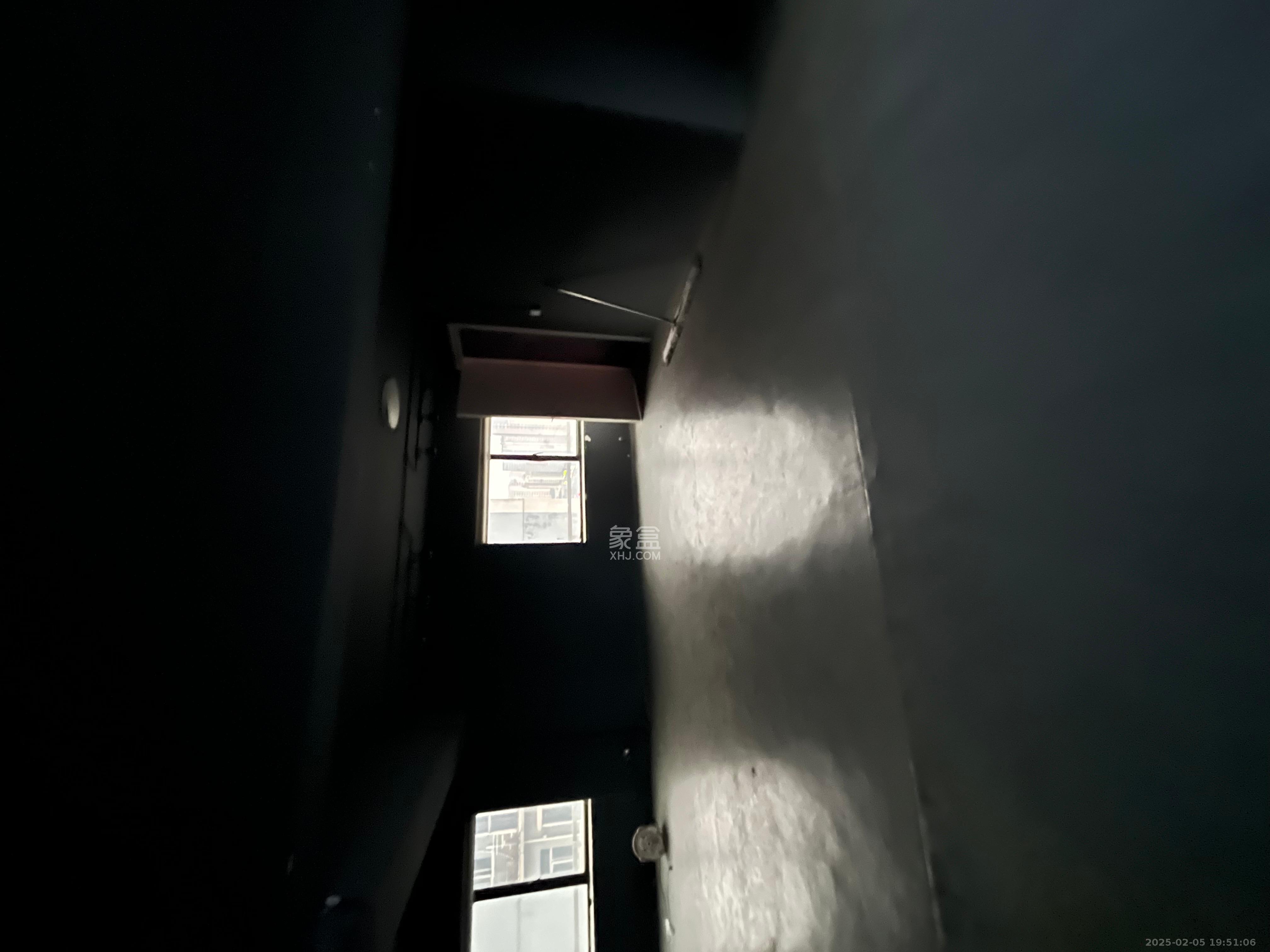 城市快线(新建大厦) 1室1厅1卫 3500.0元/月 城市快线(新建大厦) 1室1厅1卫 3500.0元/月室内图