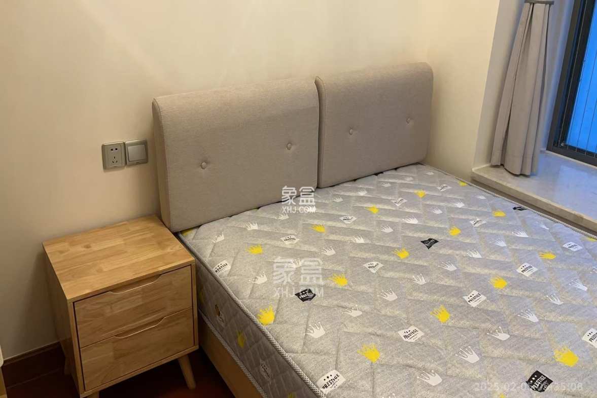 恒大文化旅游城A区  3室1厅2卫    1800.0元/月 恒大文化旅游城A区  3室1厅2卫    1800.0元/月室内图