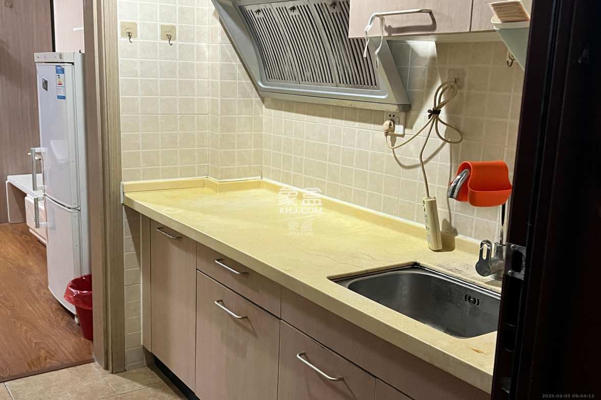 花漾年华(桂花园) 1室1厅1卫 1200.0元/月 花漾年华(桂花园) 1室1厅1卫 1200.0元/月室内图