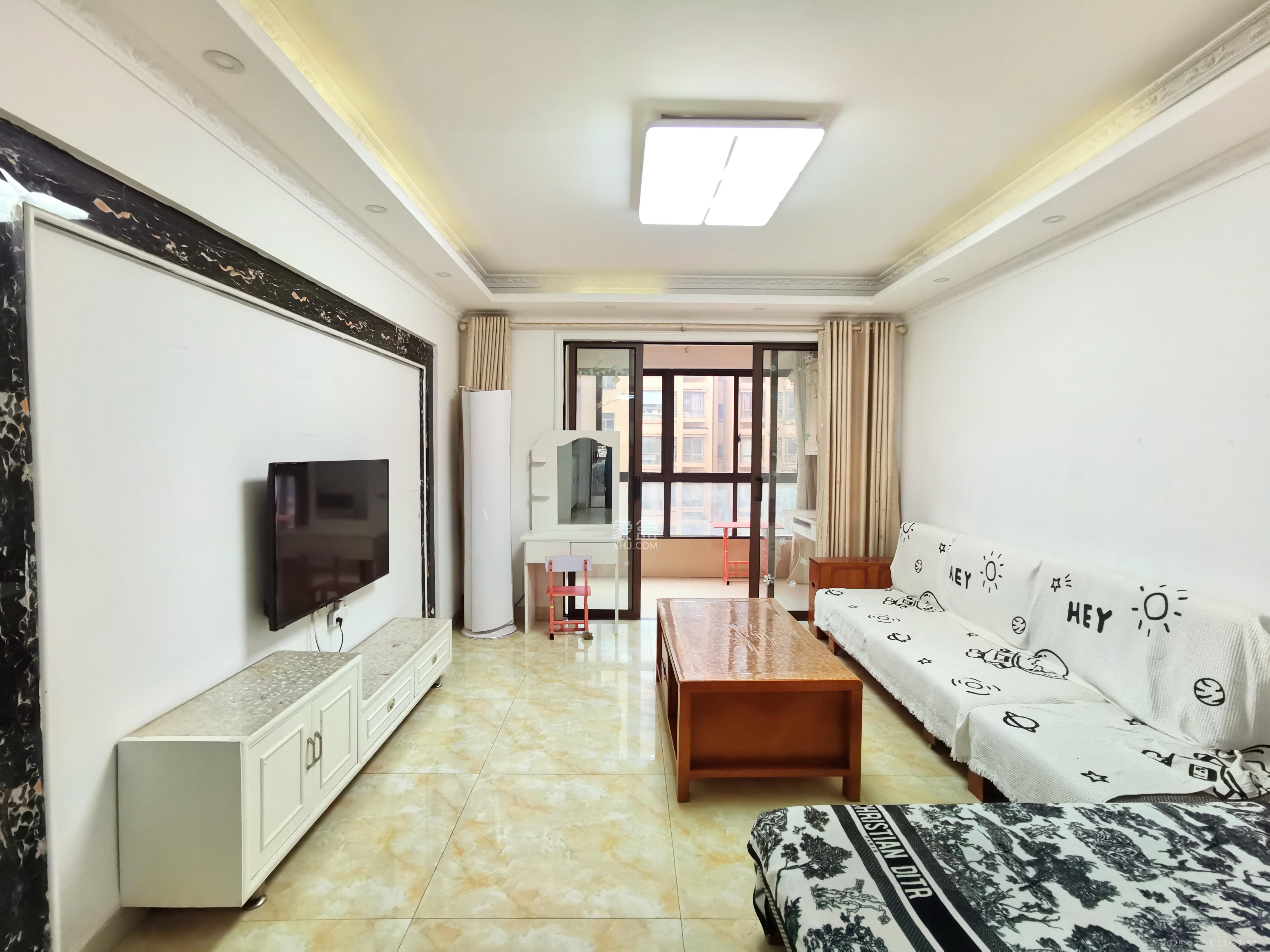 山语城二期 2室2厅1卫 2000.0元/月 山语城二期 2室2厅1卫 2000.0元/月室内图