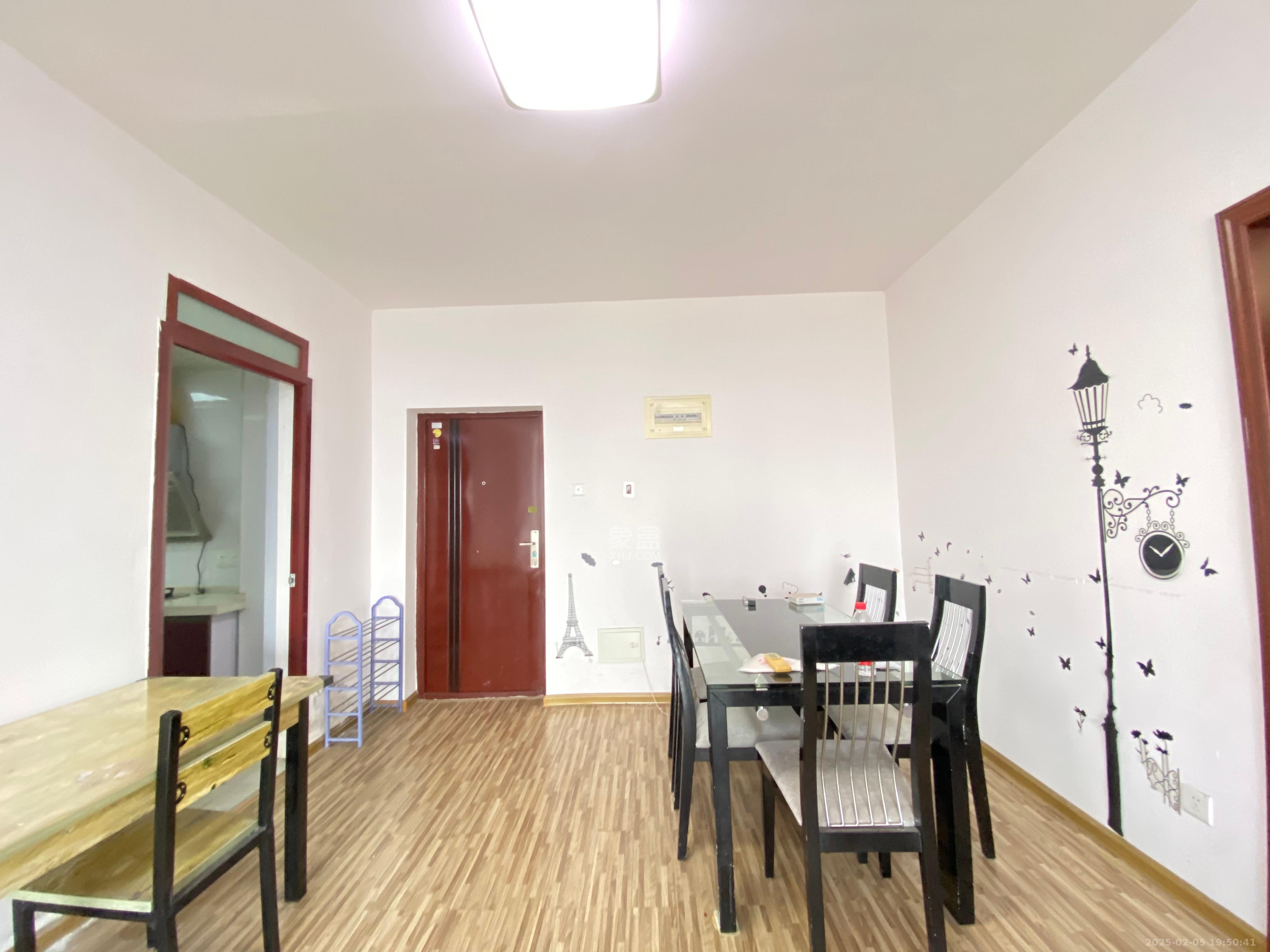 保利麓谷林语F区 2室1厅1卫 2000.0元/月 保利麓谷林语F区 2室1厅1卫 2000.0元/月室内图