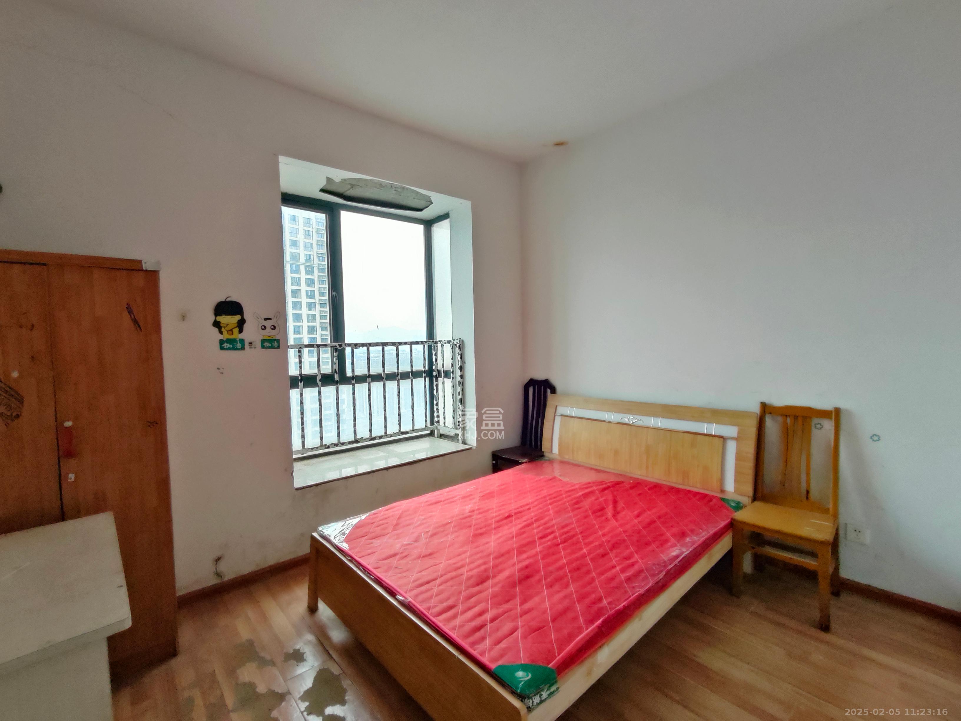 麓谷公馆(涉外国际公馆) 2室2厅1卫 1700.0元/月 麓谷公馆(涉外国际公馆) 2室2厅1卫 1700.0元/月室内图