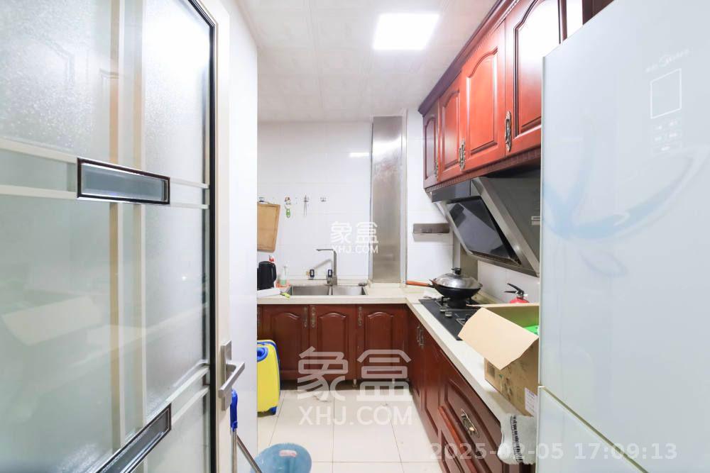 五矿万境水岸一期(万境水岸嘉苑) 2室1厅1卫 2100.0元/月 五矿万境水岸一期(万境水岸嘉苑) 2室1厅1卫 2100.0元/月室内图