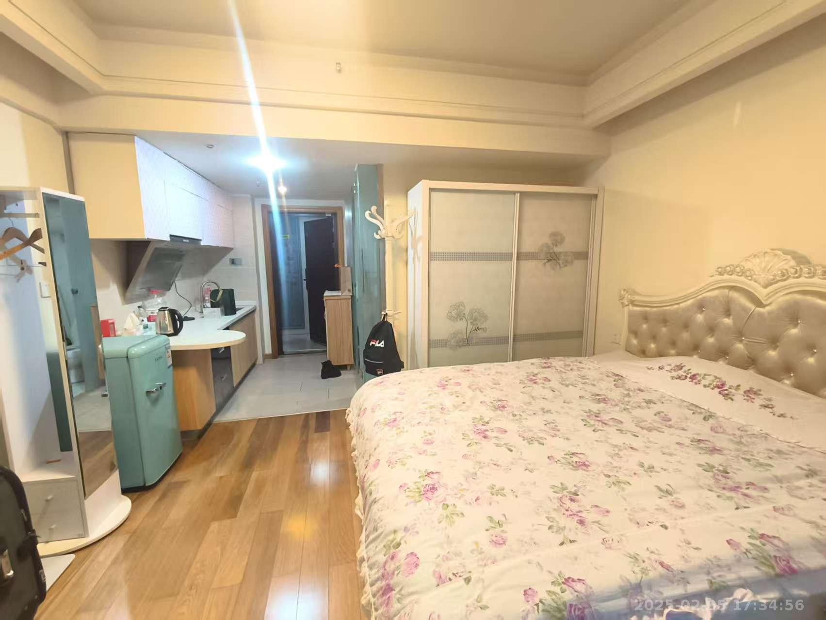 大汉希尔顿  1室1厅1卫   1500.00元/月户型图
