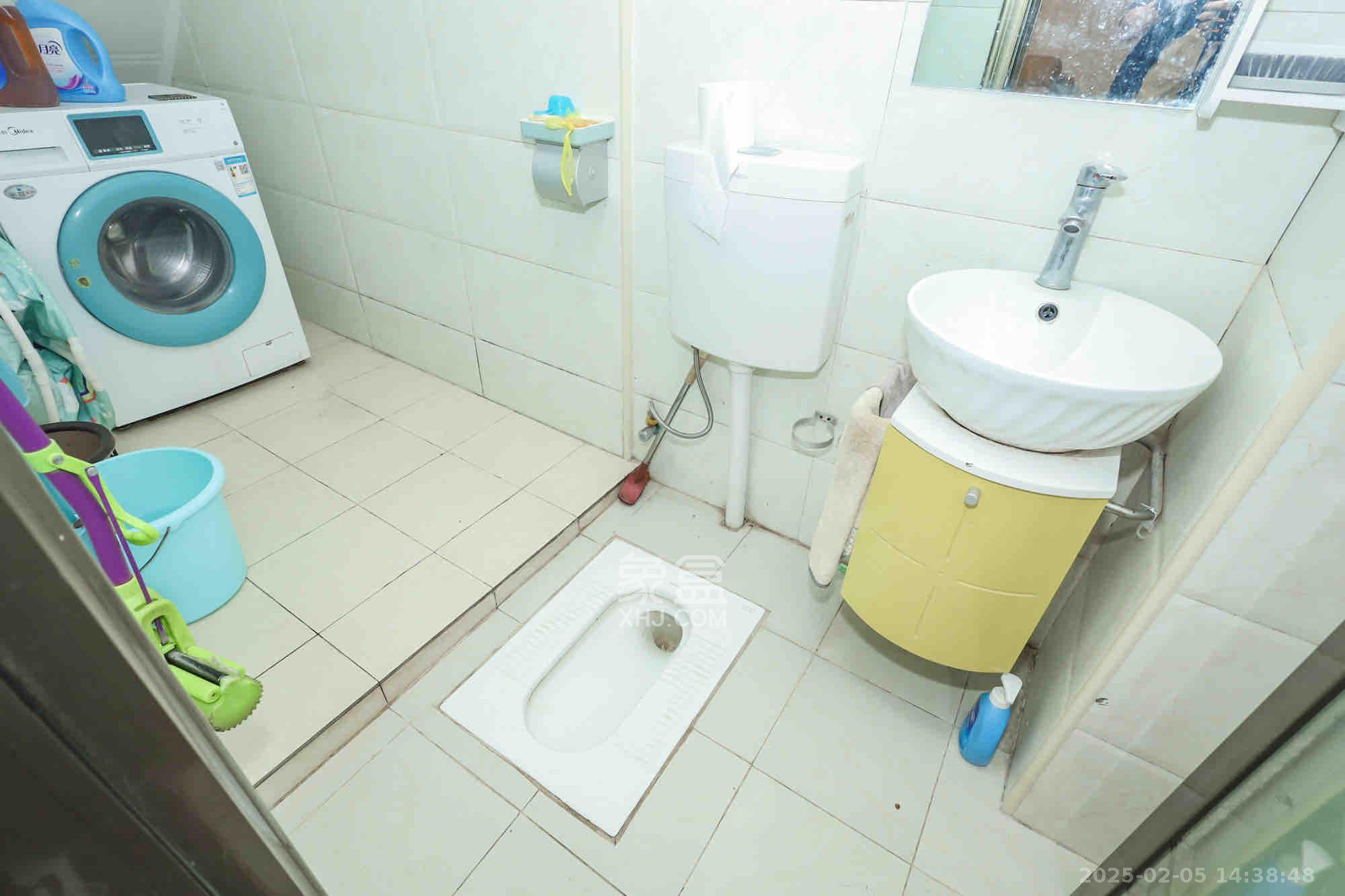 世茂铂翠湾二期  5室2厅3卫    4500.0元/月 世茂铂翠湾二期  5室2厅3卫    4500.0元/月室内图