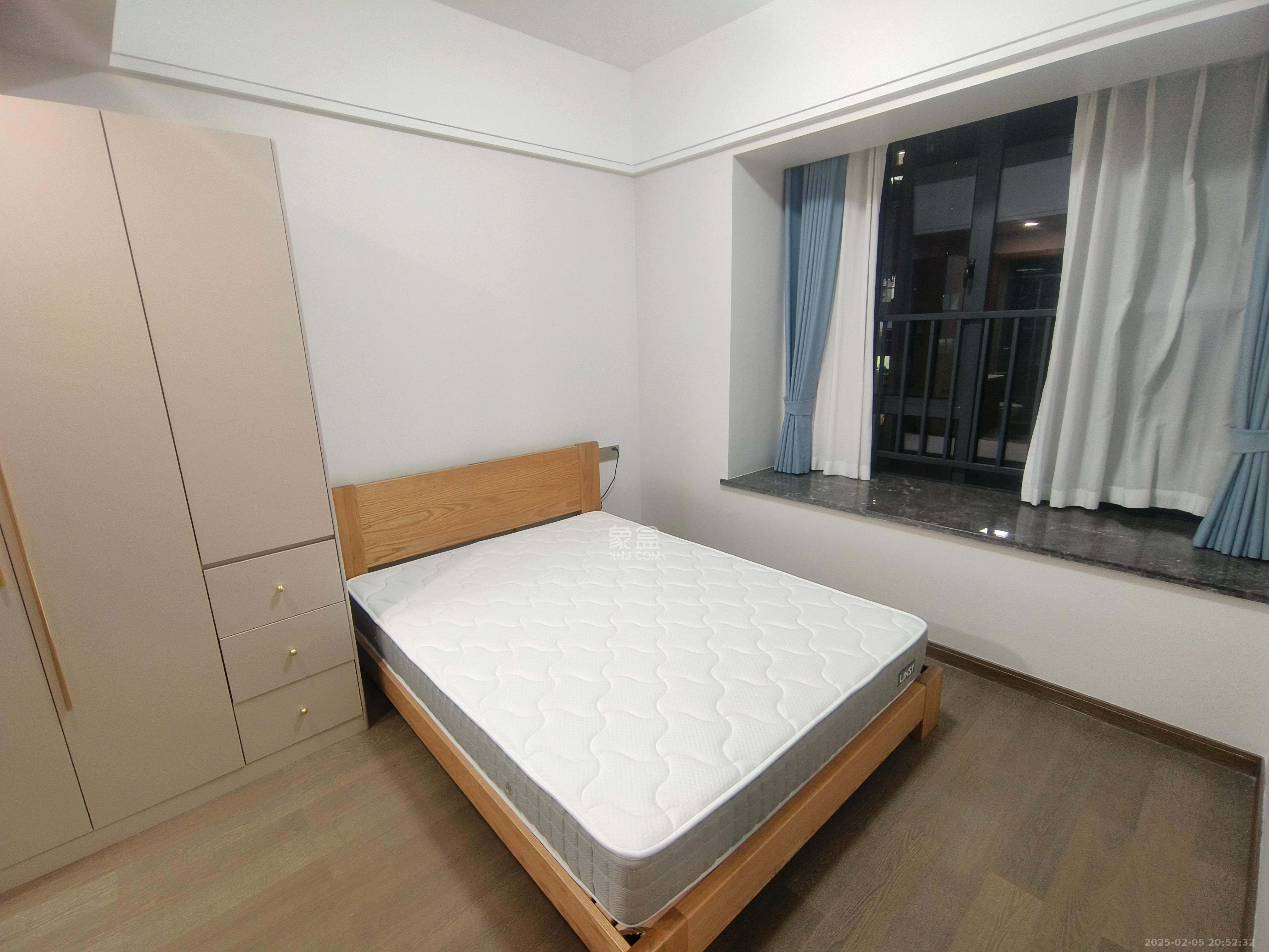 梅溪枫林  3室2厅2卫    3200.0元/月室内图