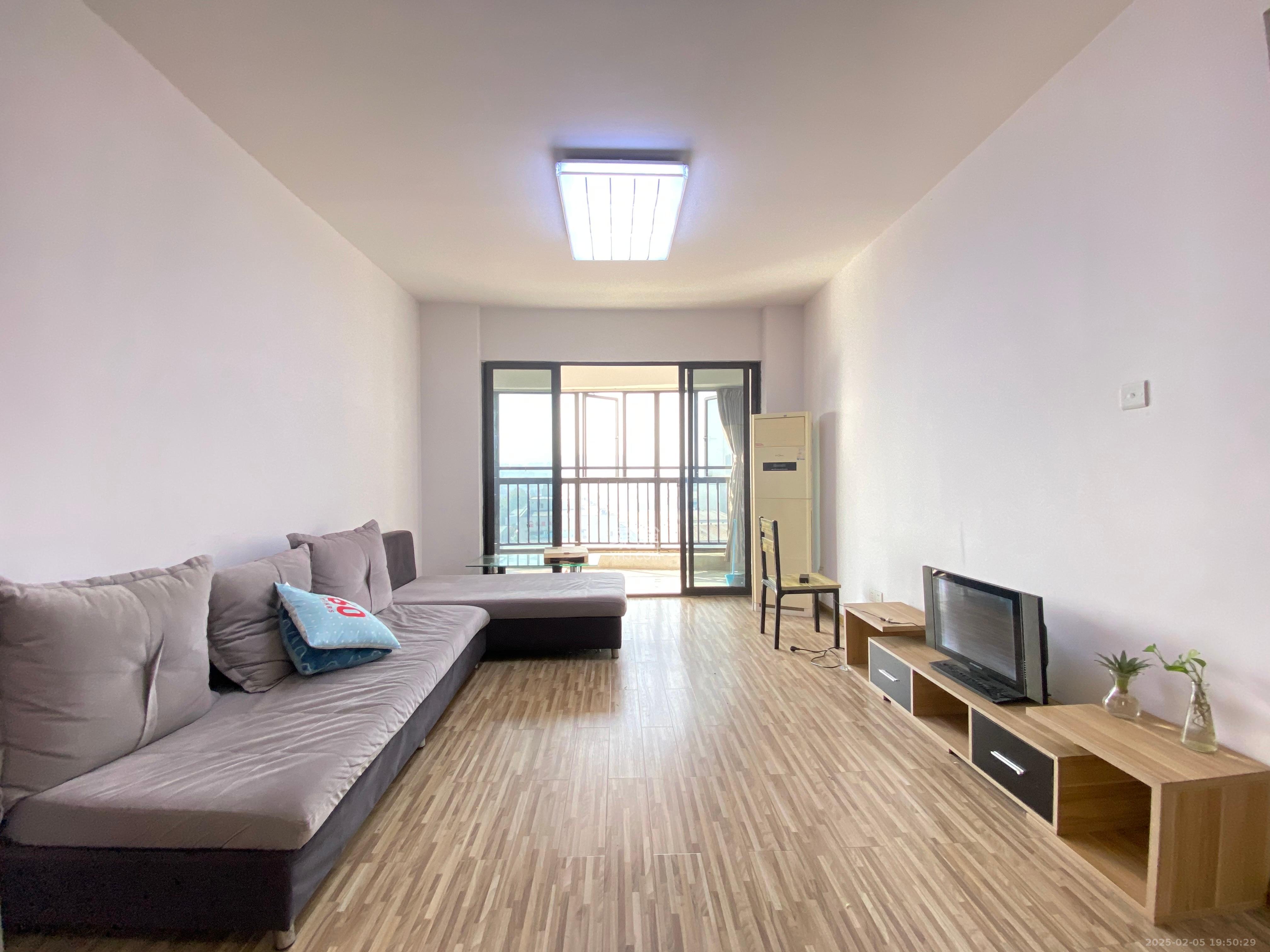 保利麓谷林语F区 2室1厅1卫 2000.0元/月 保利麓谷林语F区 2室1厅1卫 2000.0元/月室内图