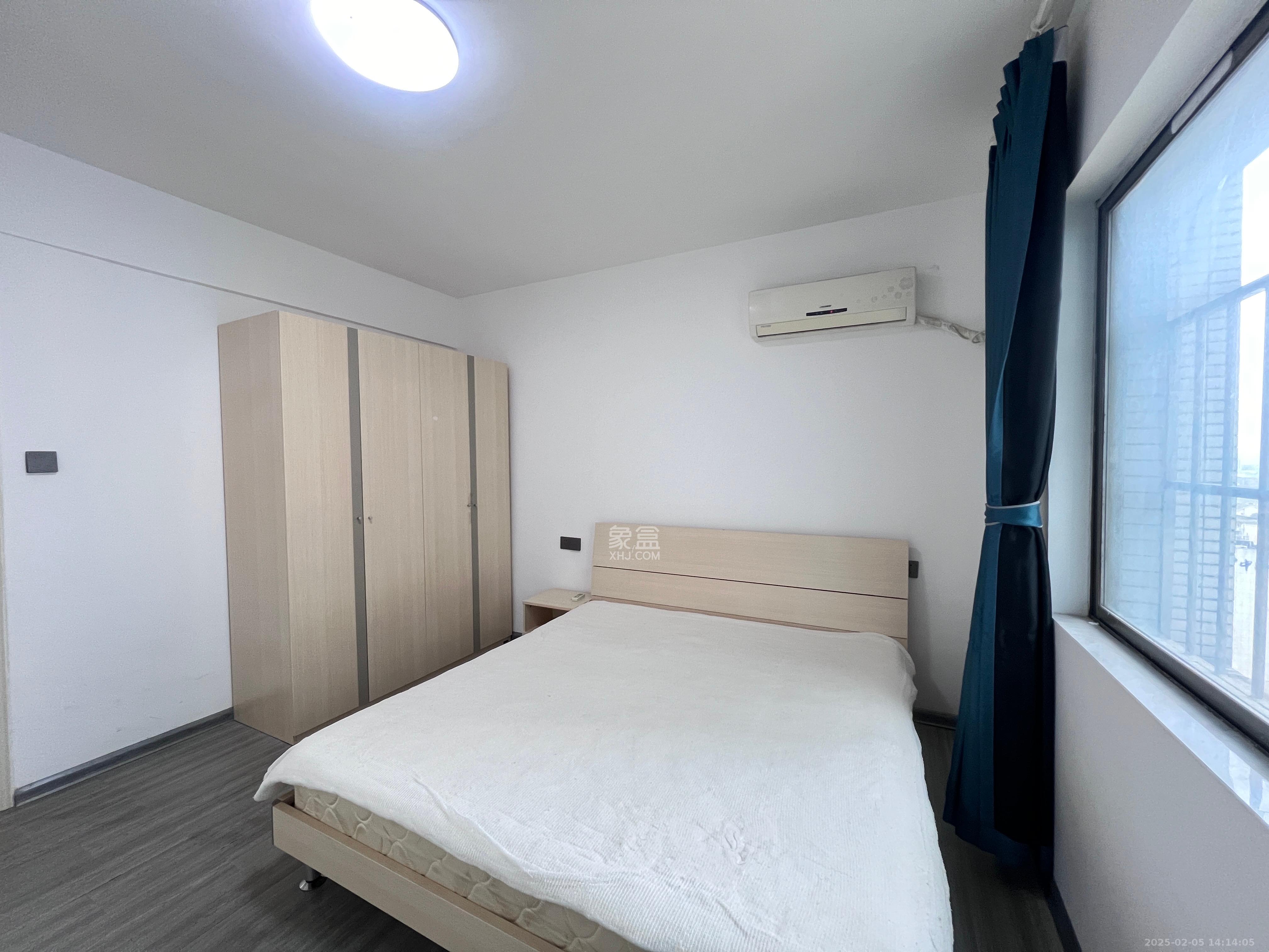 香颂国际  2室2厅1卫    2300.0元/月 香颂国际  2室2厅1卫    2300.0元/月室内图