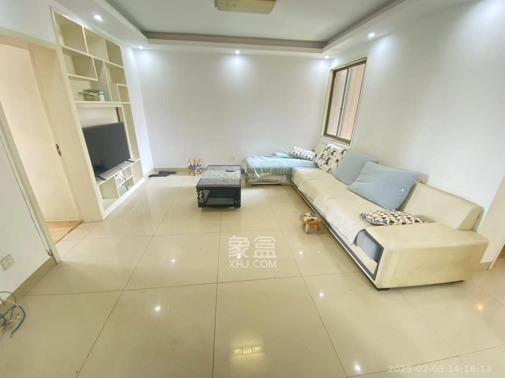 层上观邸 3室1厅1卫 2400.0元/月 层上观邸 3室1厅1卫 2400.0元/月室内图