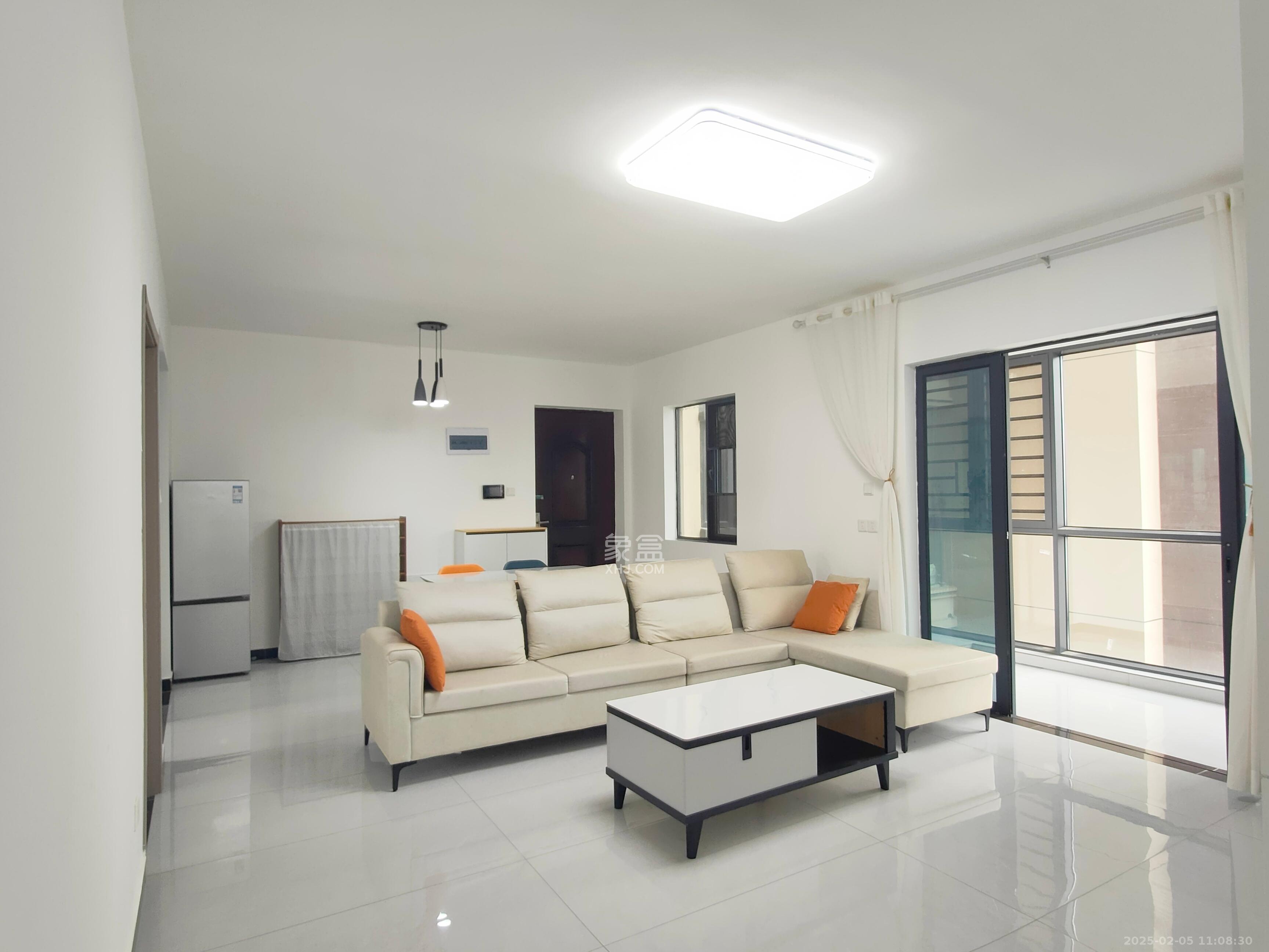 振业城四期 4室2厅2卫 3500.0元/月 振业城四期 4室2厅2卫 3500.0元/月室内图