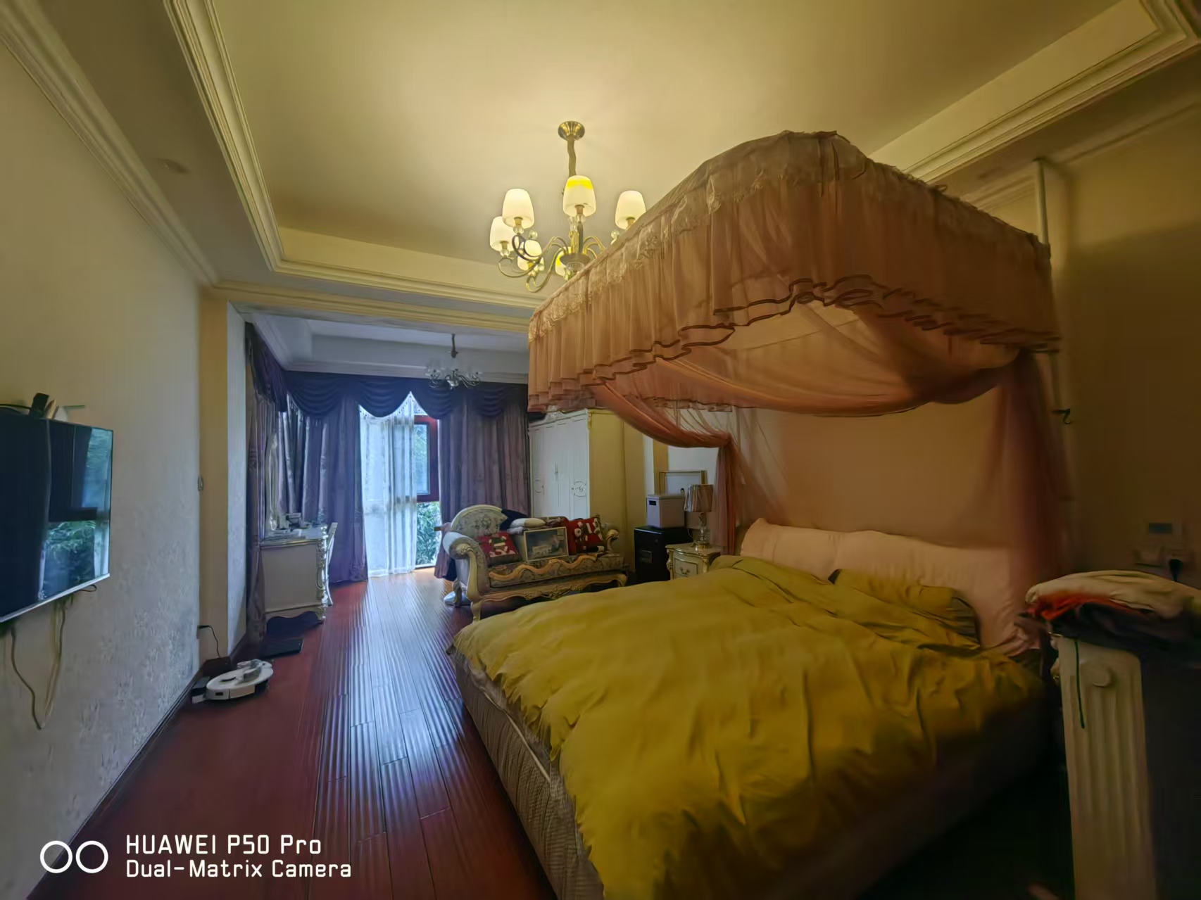 碧桂园 5室2厅4卫 368.8万 碧桂园 5室2厅4卫 368.8万客厅