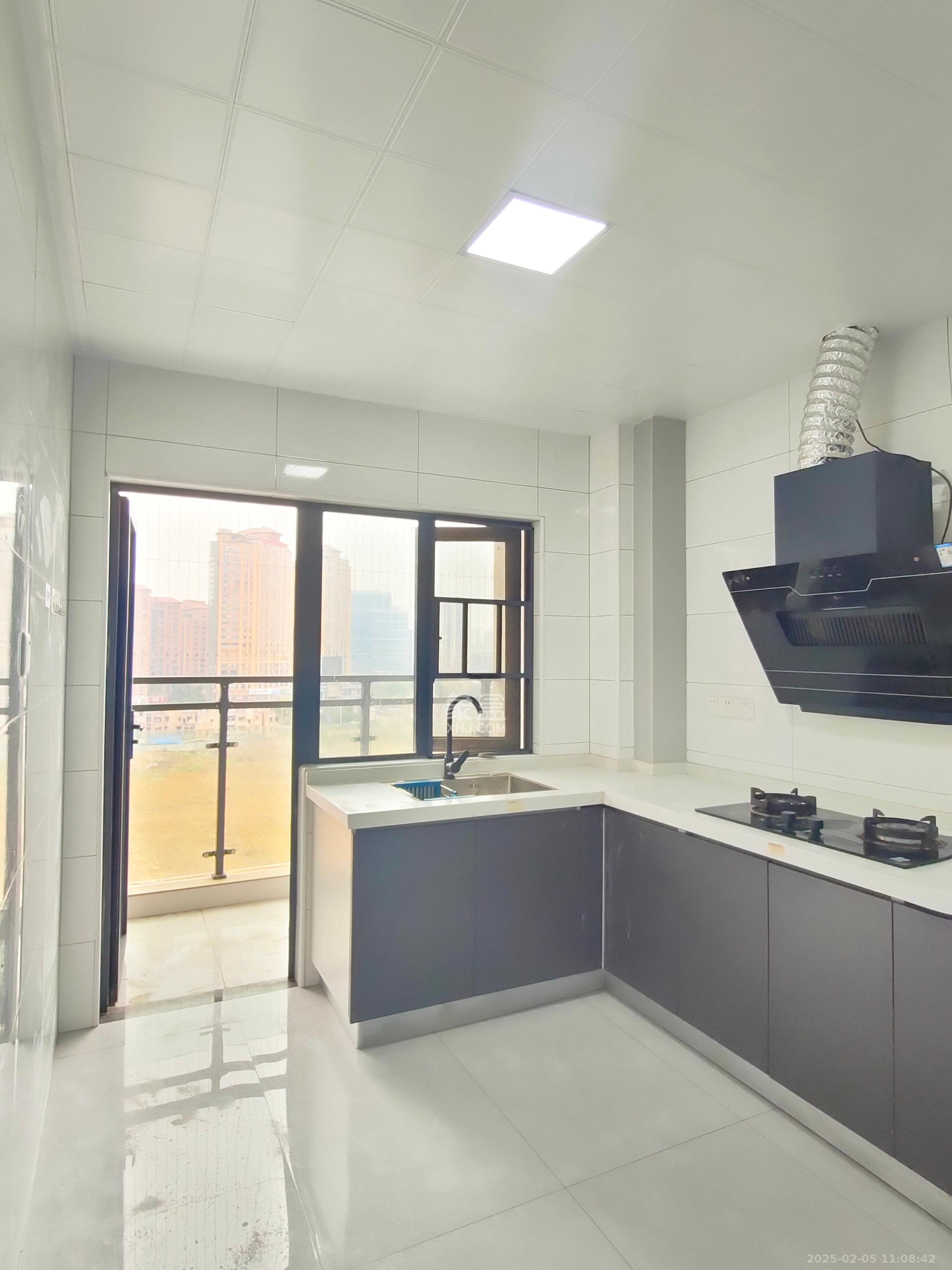 振业城四期 4室2厅2卫 3500.0元/月 振业城四期 4室2厅2卫 3500.0元/月室内图