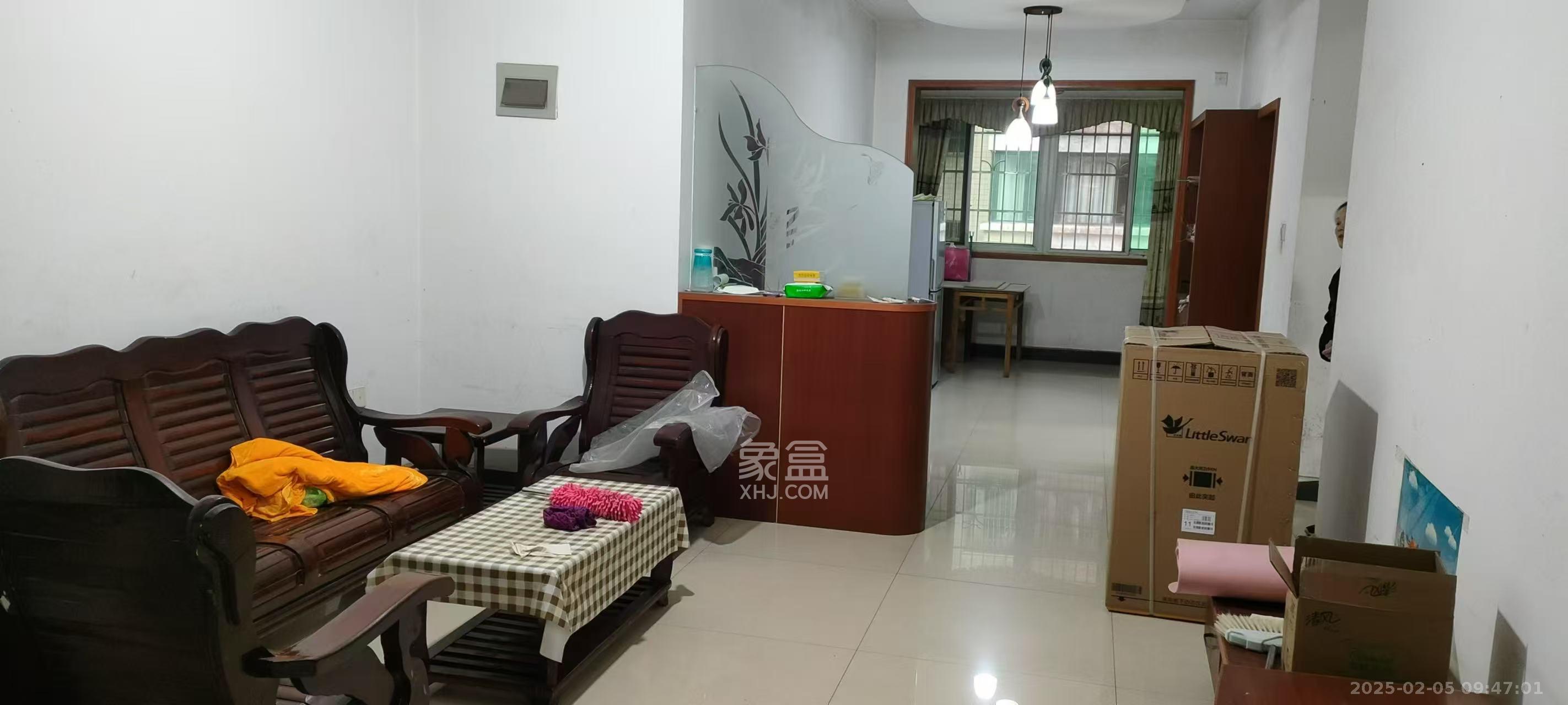 圆梦灰埠大市场 3室2厅1卫 1600.0元/月 圆梦灰埠大市场 3室2厅1卫 1600.0元/月室内图