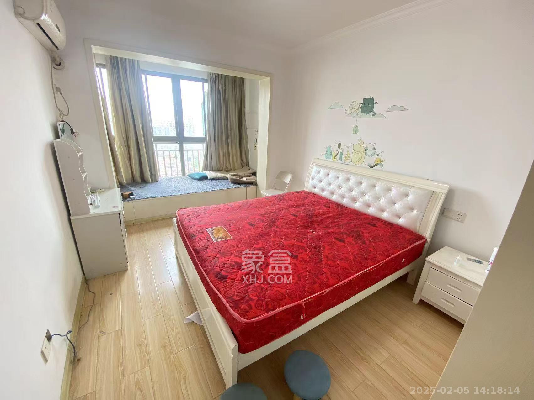 层上观邸 3室1厅1卫 2400.0元/月 层上观邸 3室1厅1卫 2400.0元/月室内图