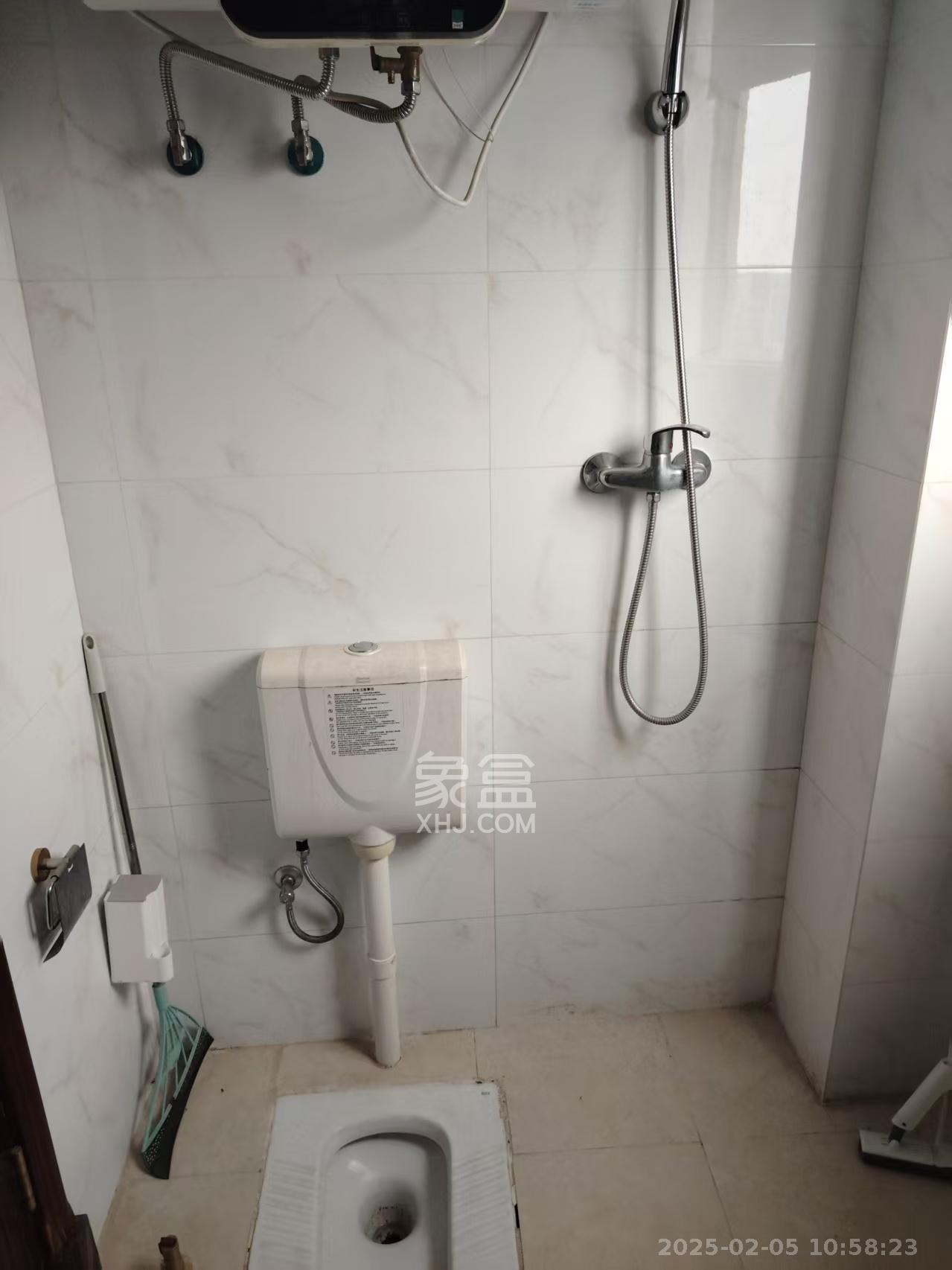 恒大御景半岛湘江苑(恒大御景半岛一期) 1室1厅1卫 1500.0元/月 恒大御景半岛湘江苑(恒大御景半岛一期) 1室1厅1卫 1500.0元/月室内图