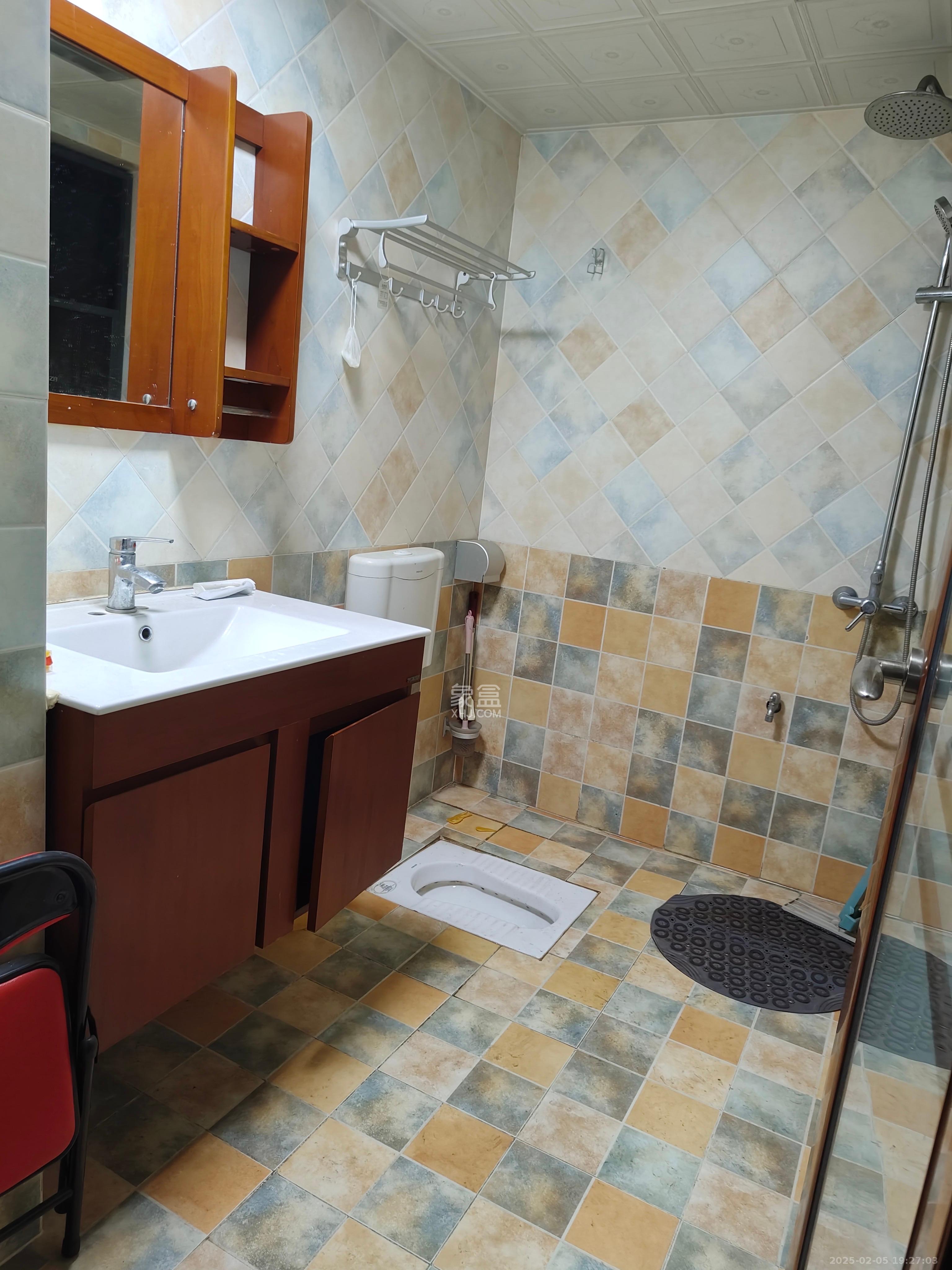 北京御园一二期(国泰嘉园) 3室2厅1卫 2800.0元/月 北京御园一二期(国泰嘉园) 3室2厅1卫 2800.0元/月室内图