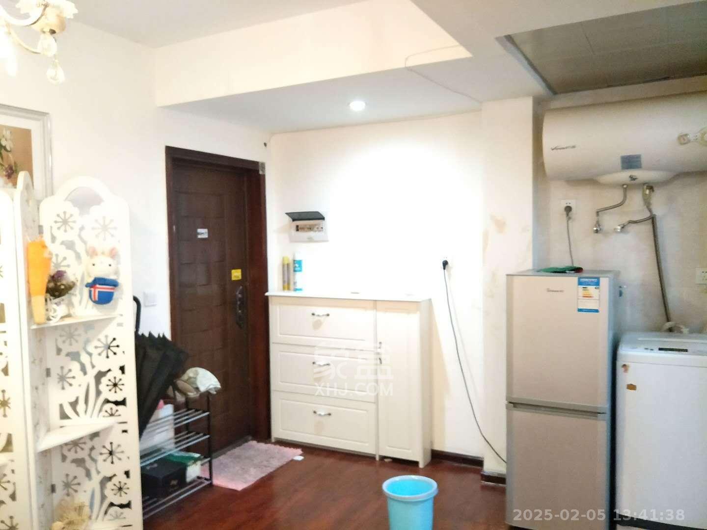 铂宫  1室1厅1卫   2380.00元/月室内图