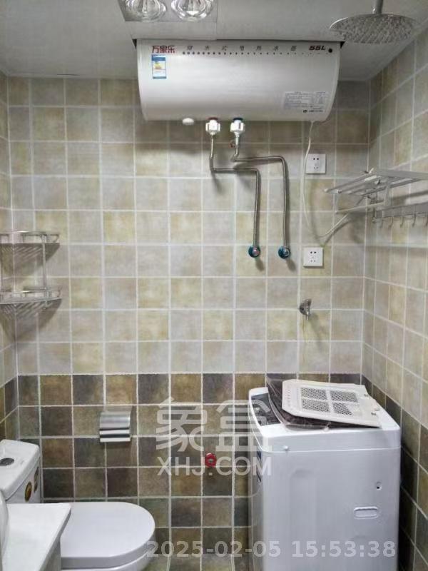 天元美居乐 1室1厅1卫 24.8万 天元美居乐 1室1厅1卫 24.8万客厅