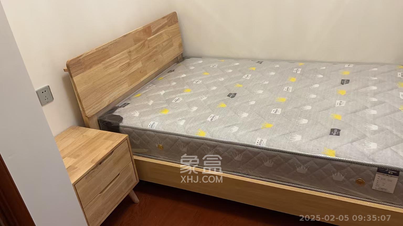 恒大文化旅游城A区  3室1厅2卫    1800.0元/月 恒大文化旅游城A区  3室1厅2卫    1800.0元/月室内图