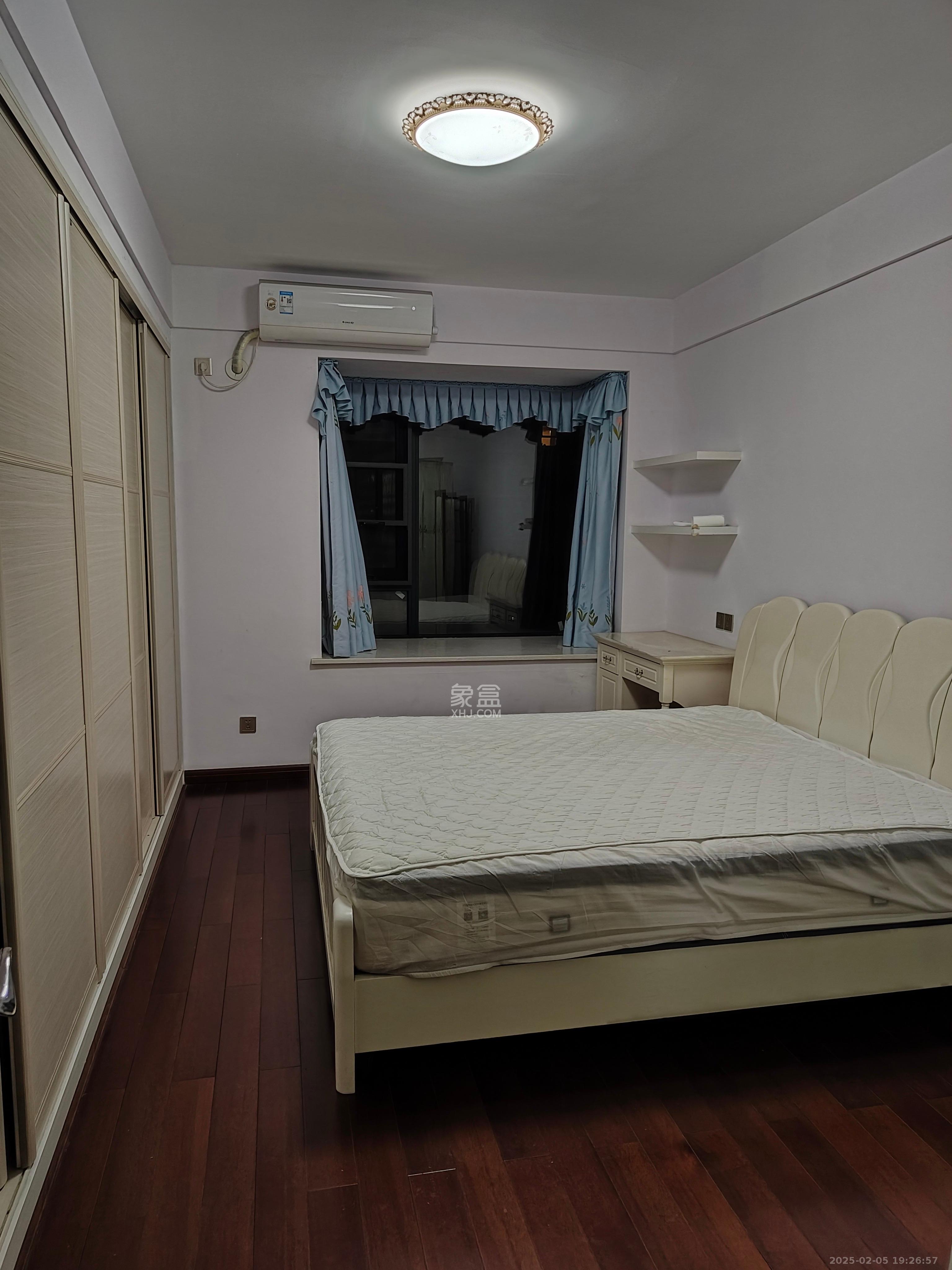 北京御园一二期(国泰嘉园) 3室2厅1卫 2800.0元/月 北京御园一二期(国泰嘉园) 3室2厅1卫 2800.0元/月室内图