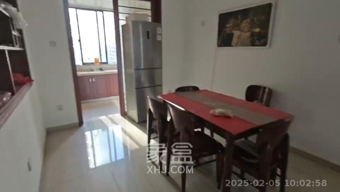 湘江世纪城临江苑 4室2厅2卫 3800.0元/月 湘江世纪城临江苑 4室2厅2卫 3800.0元/月室内图