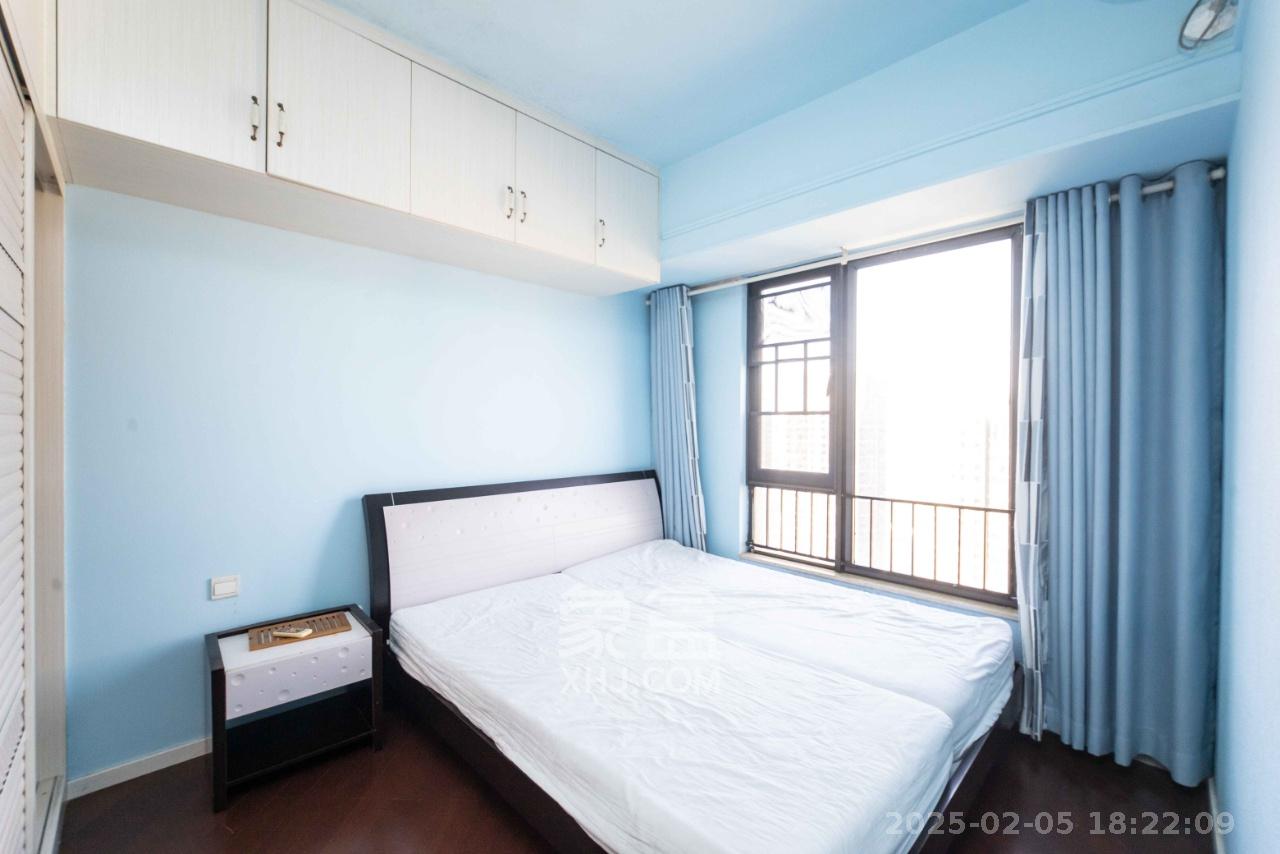 万科金域蓝湾 3室2厅2卫 3200.0元/月 万科金域蓝湾 3室2厅2卫 3200.0元/月室内图