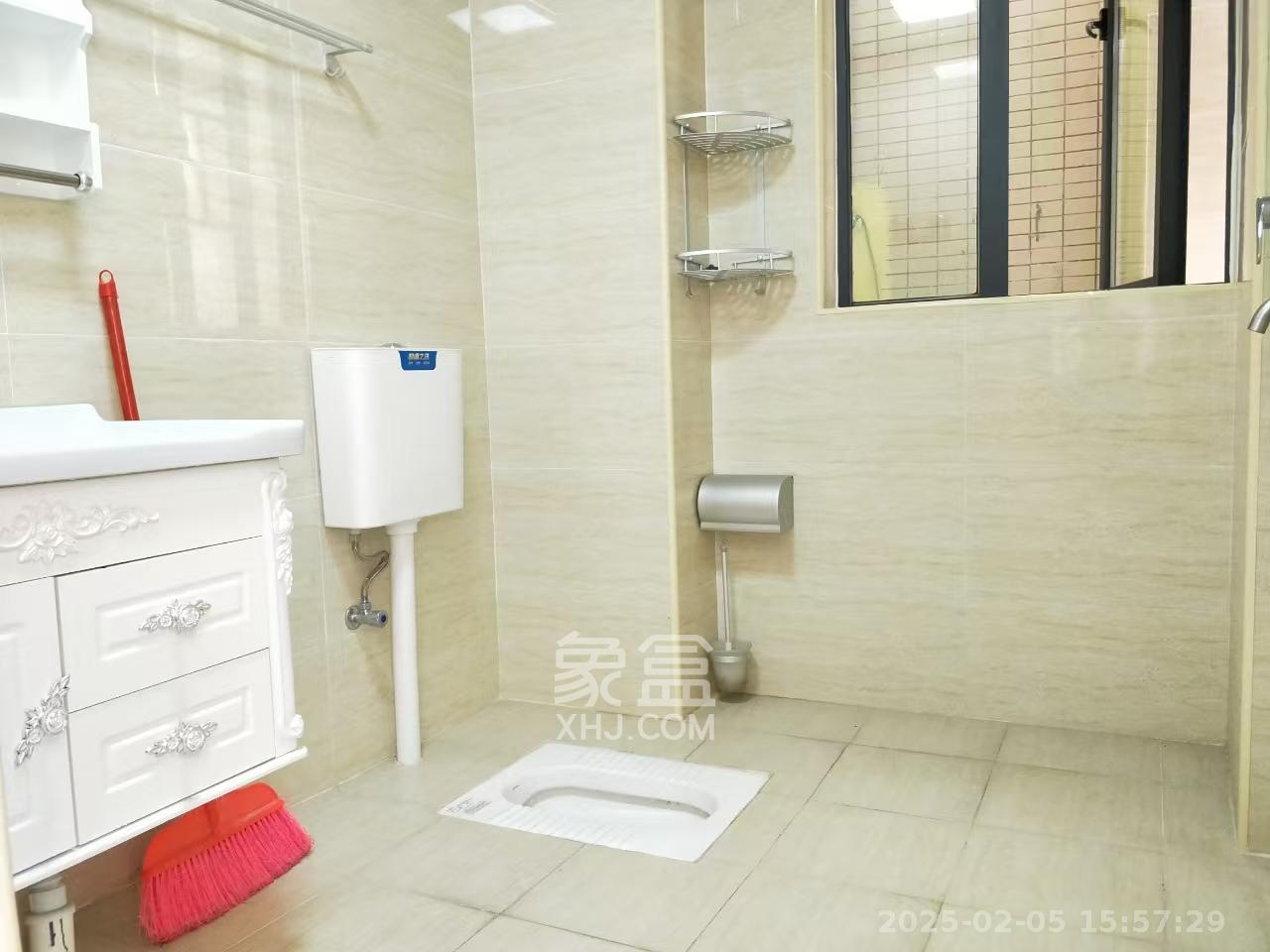 盛世耀凯  2室2厅1卫   2300.00元/月室内图