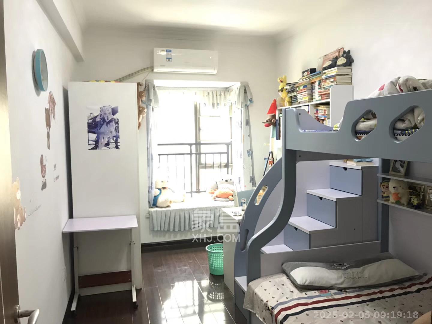 江山帝景哈佛  3室2厅2卫   2200.00元/月室内图