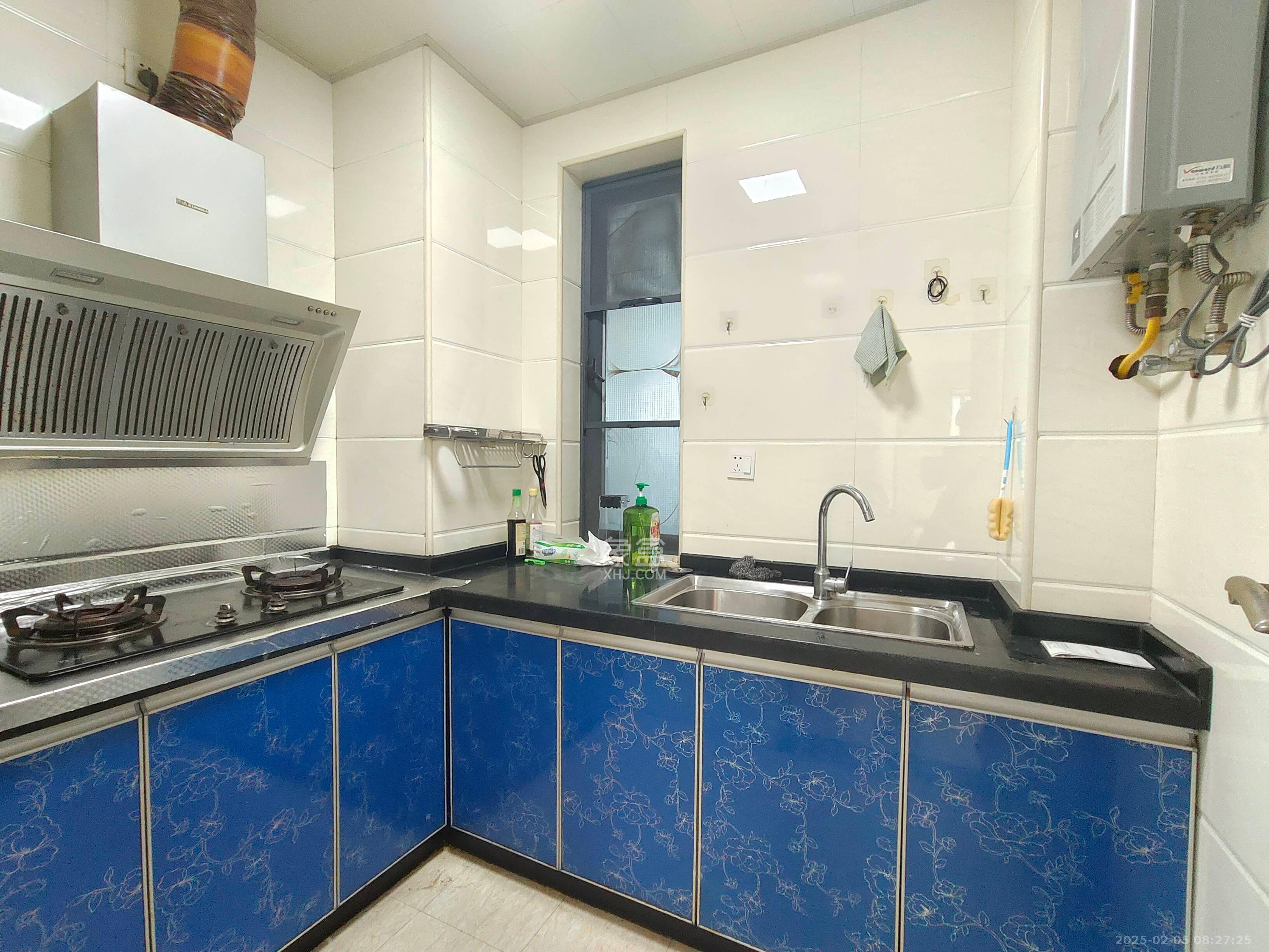 凯通国际城(凯通朝庭) 2室1厅1卫 2700.0元/月 凯通国际城(凯通朝庭) 2室1厅1卫 2700.0元/月室内图