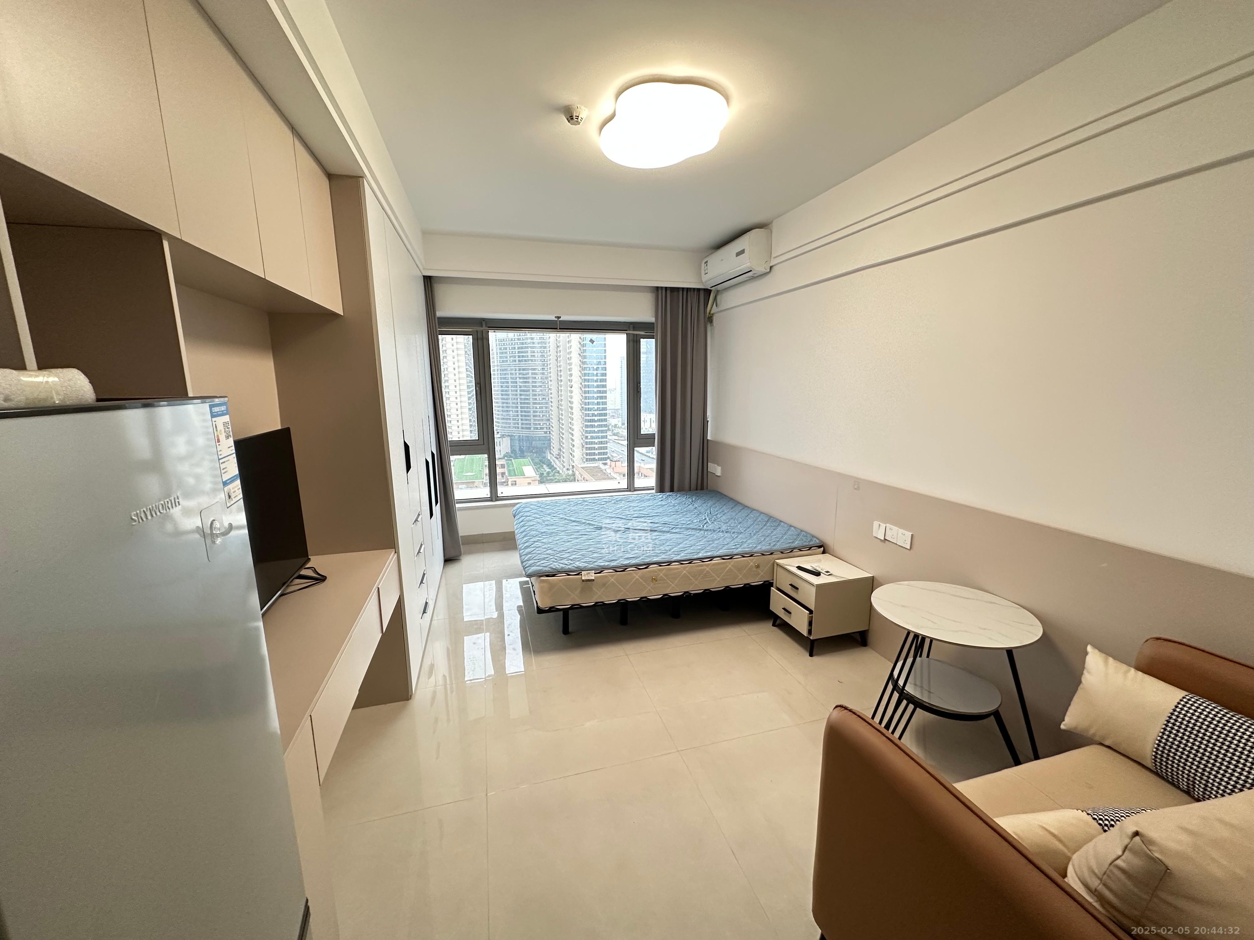 保利天禧EF区 1室1厅1卫 1700.0元/月 保利天禧EF区 1室1厅1卫 1700.0元/月室内图