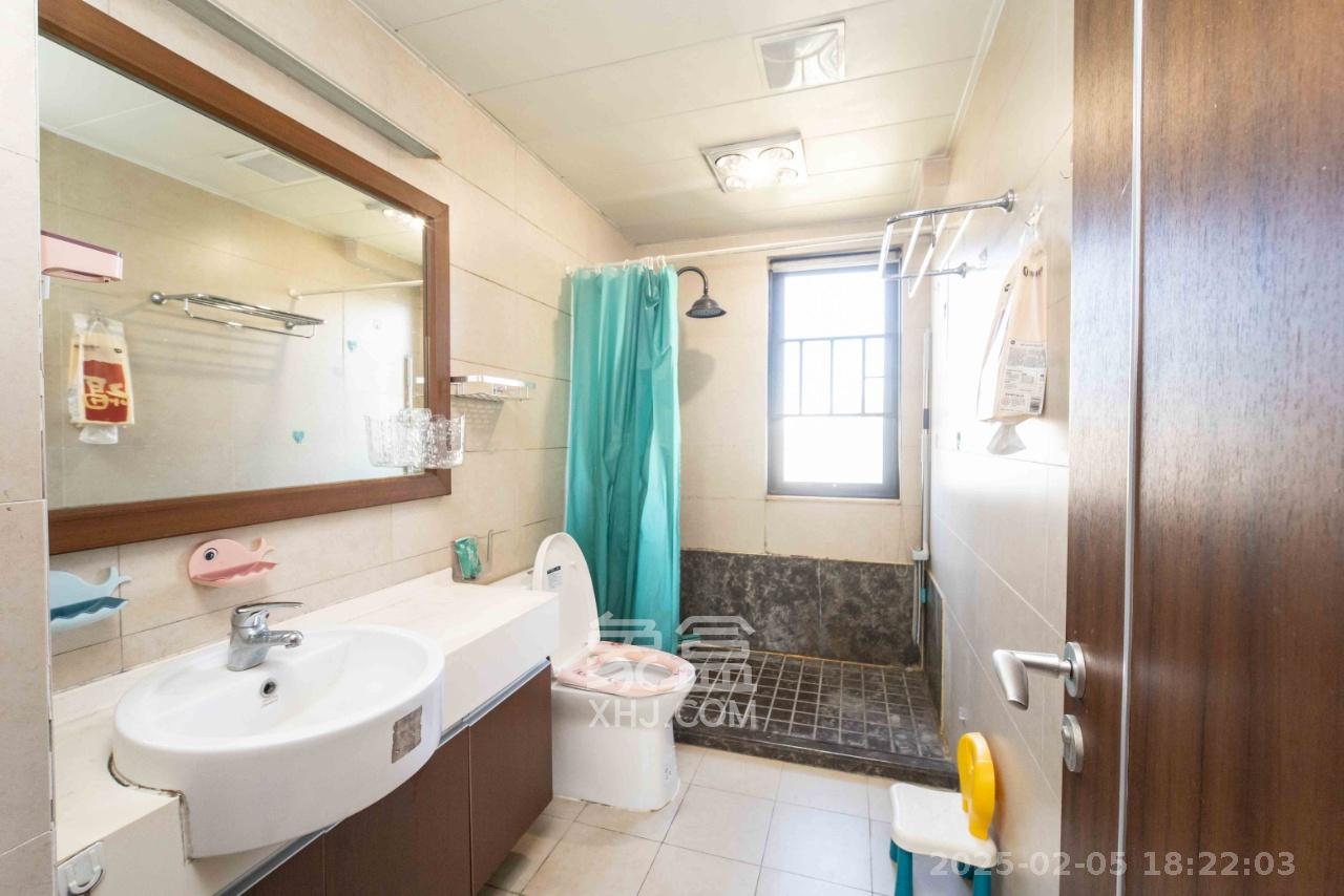 万科金域蓝湾 3室2厅2卫 3200.0元/月 万科金域蓝湾 3室2厅2卫 3200.0元/月室内图