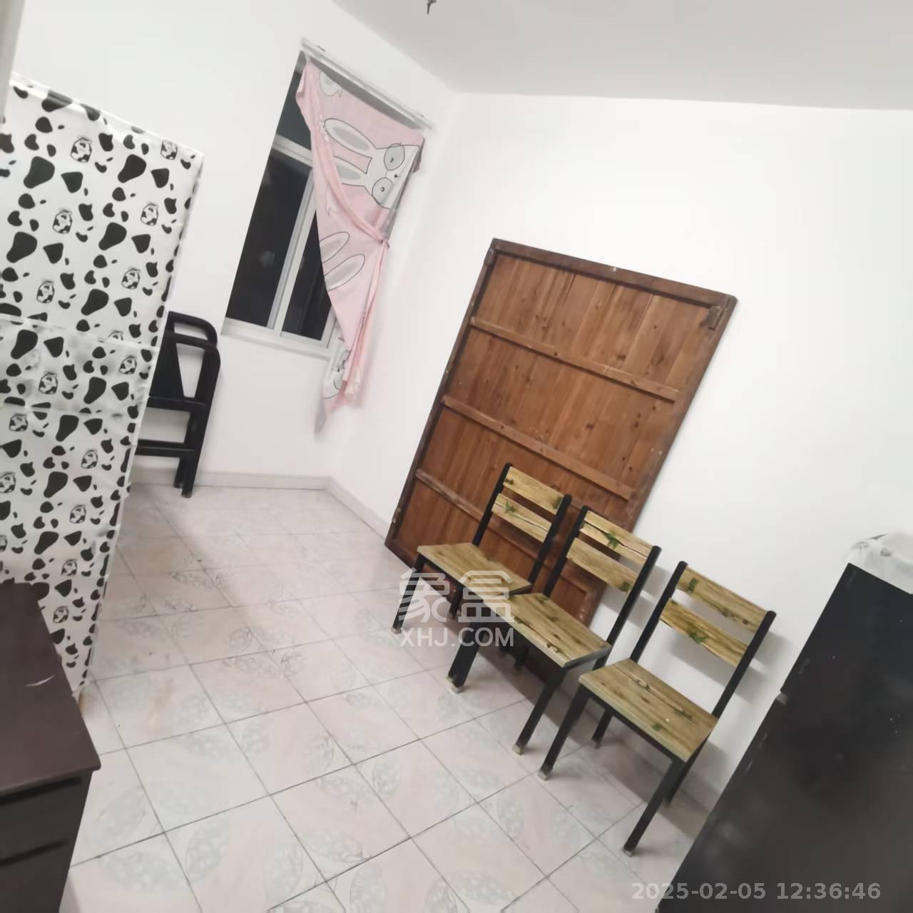 茅亭子  2室1厅1卫    1500.0元/月室内图