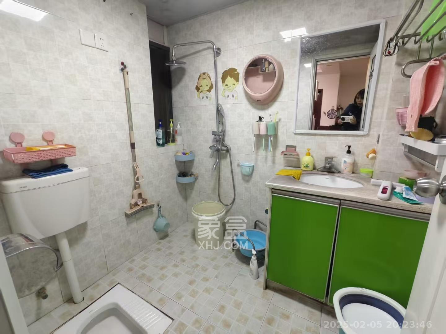 湘瑞家园 2室2厅1卫 1400.0元/月 湘瑞家园 2室2厅1卫 1400.0元/月室内图