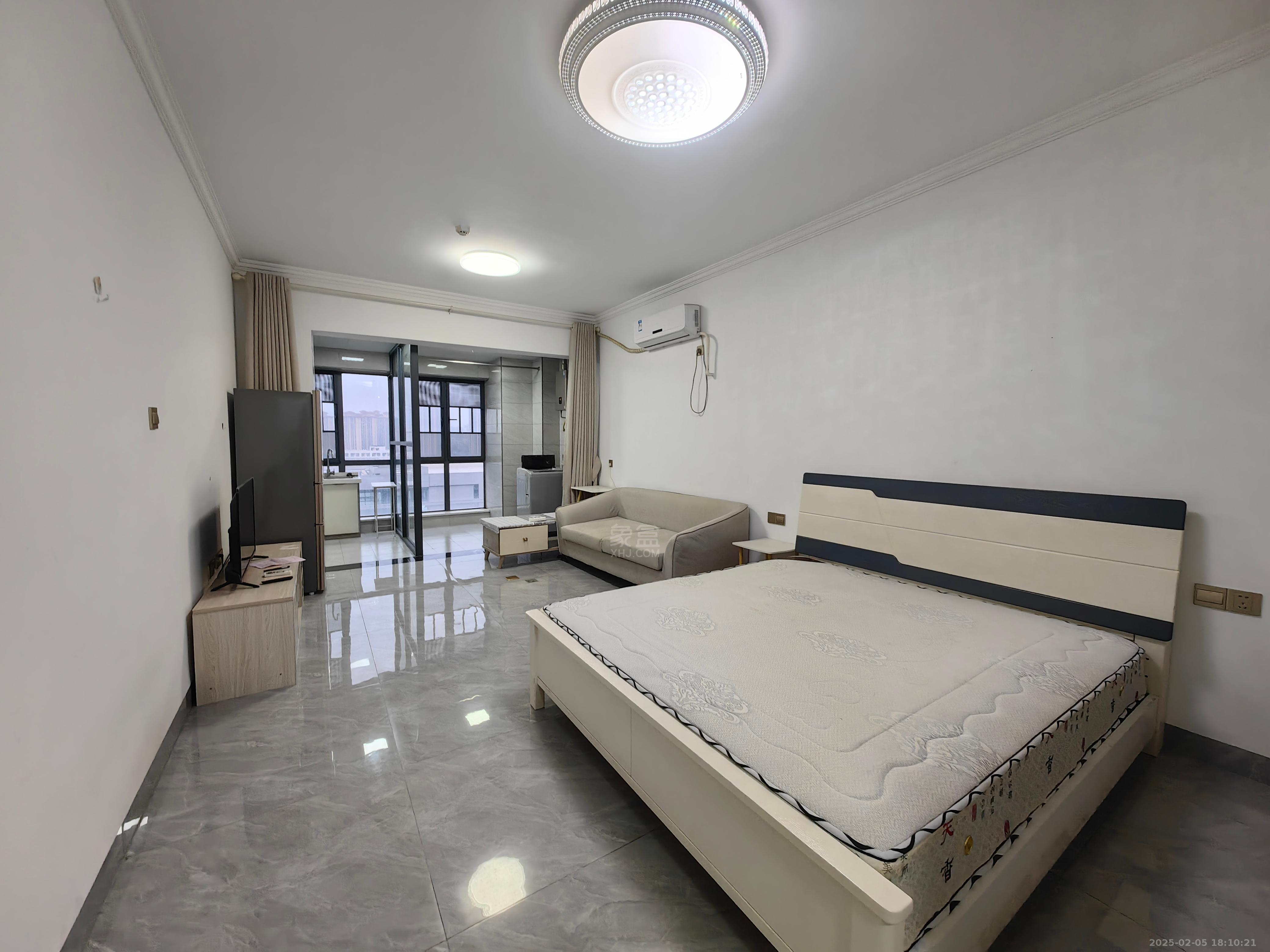 山水洲城华晨第一城 1室0厅0卫 1400.0元/月 山水洲城华晨第一城 1室0厅0卫 1400.0元/月室内图