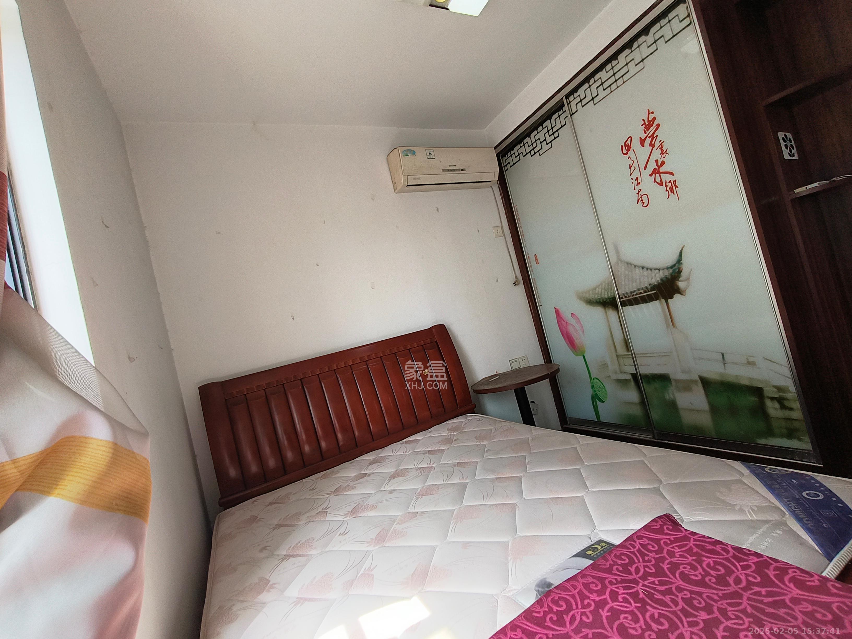 融橙上品  3室2厅1卫   1800.00元/月室内图