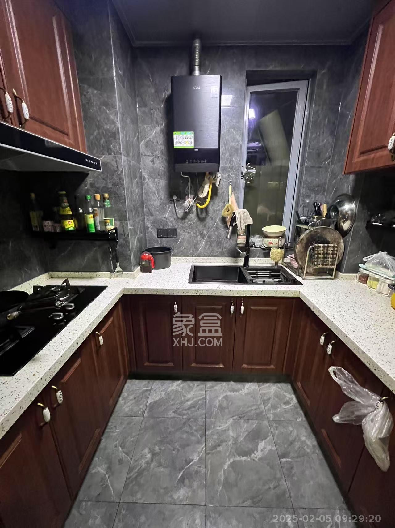 保利天禧D区 3室2厅1卫 3600.0元/月 保利天禧D区 3室2厅1卫 3600.0元/月室内图