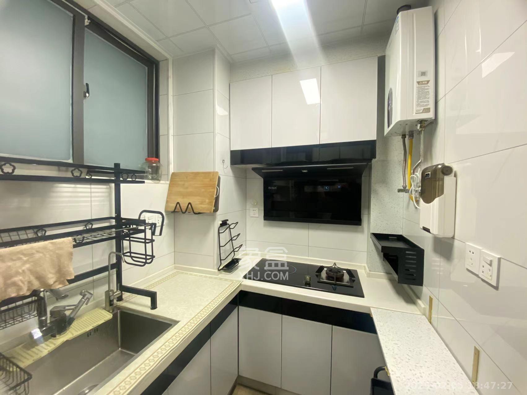 嘉雨兴园 1室1厅1卫 2000.0元/月 嘉雨兴园 1室1厅1卫 2000.0元/月室内图