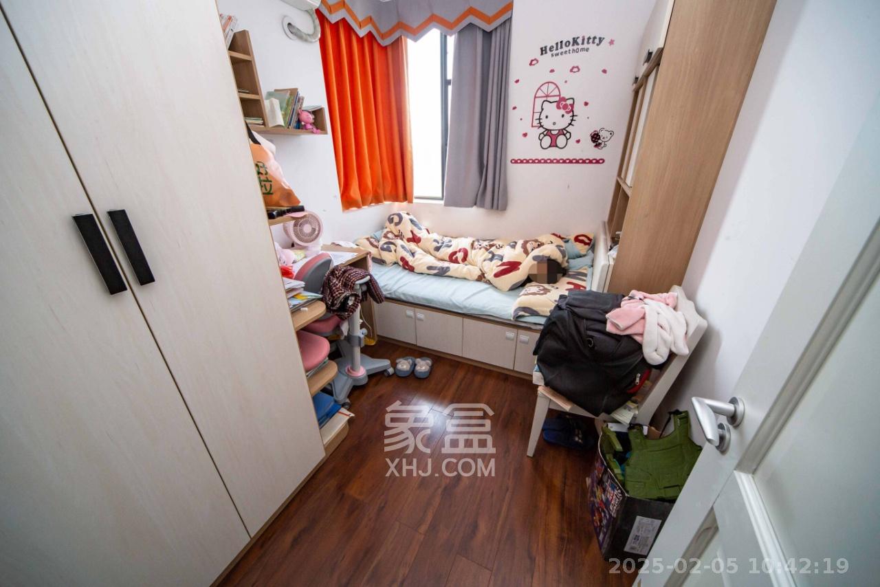 万科魅力之城观澜里  3室2厅2卫   2700.00元/月室内图