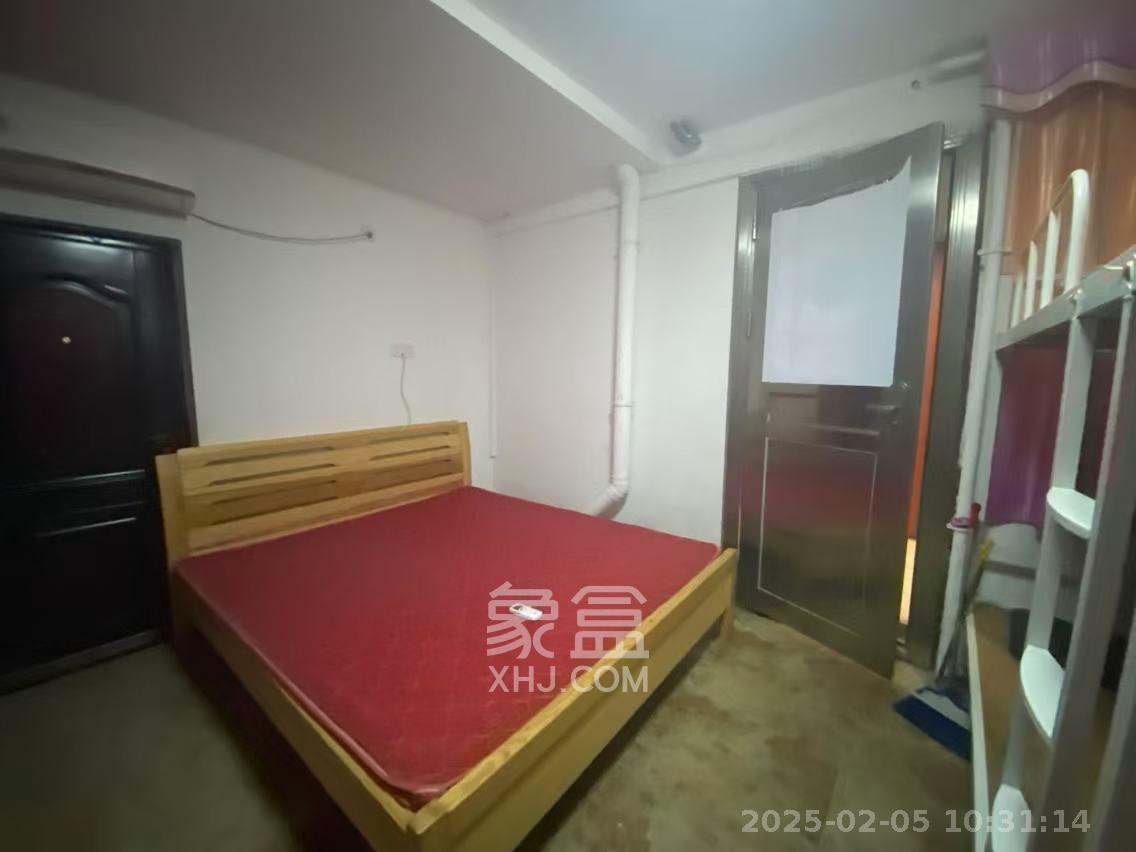 锦湘国际星城三期(锦绣苑) 1室1厅1卫 1700.0元/月 锦湘国际星城三期(锦绣苑) 1室1厅1卫 1700.0元/月室内图