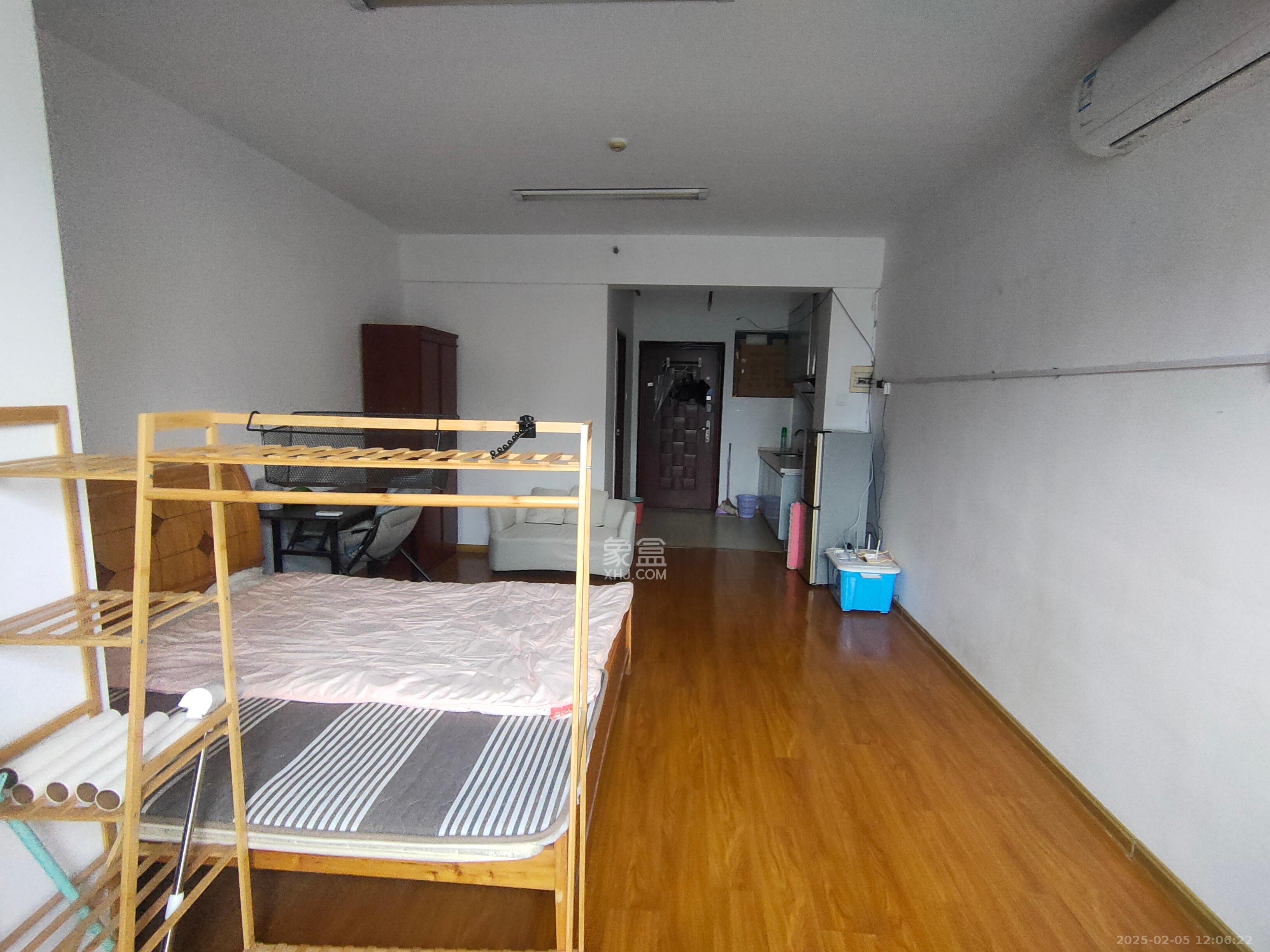 剑桥名门 1室1厅1卫 1400.0元/月 剑桥名门 1室1厅1卫 1400.0元/月室内图