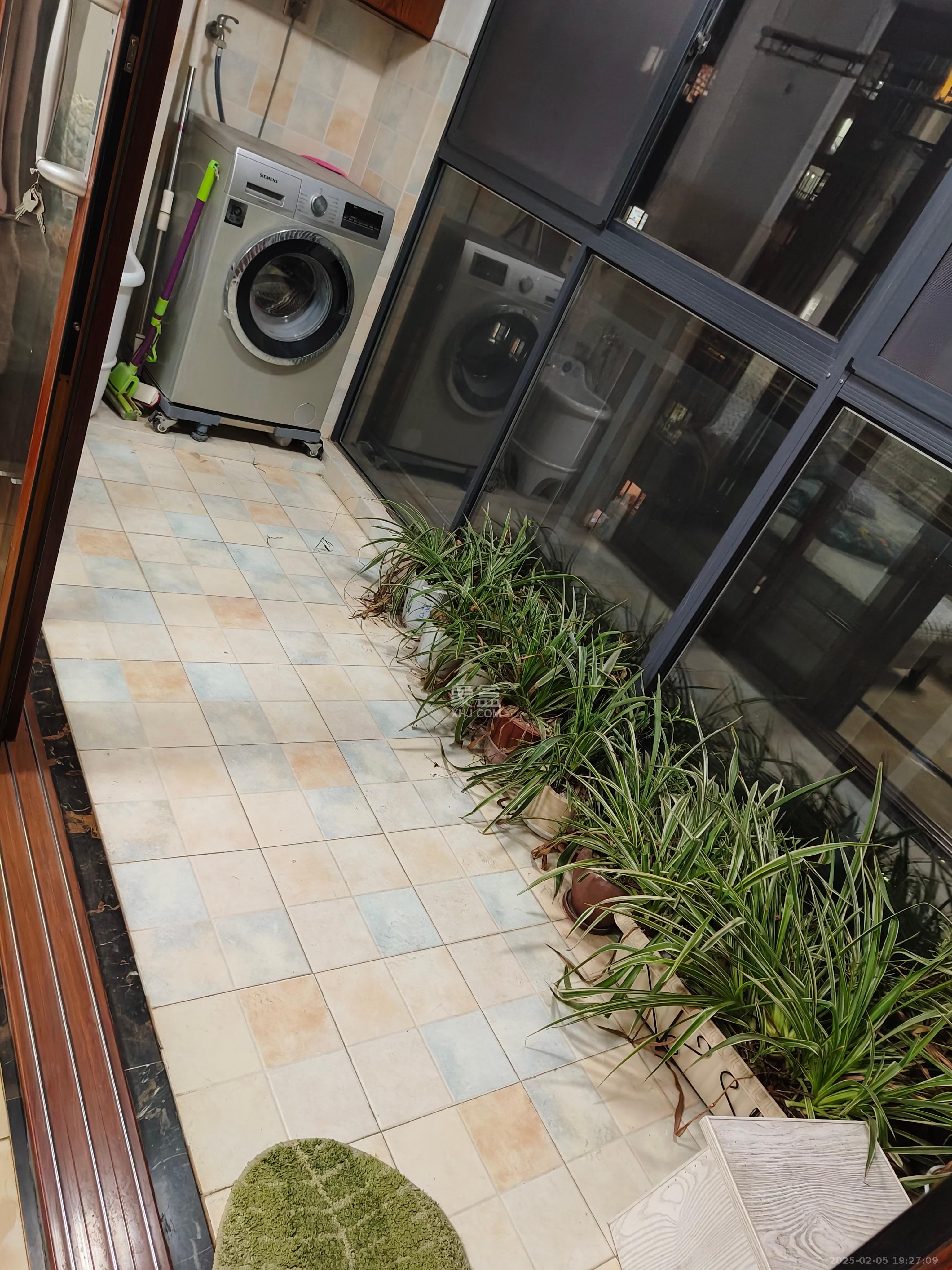 北京御园一二期(国泰嘉园) 3室2厅1卫 2800.0元/月 北京御园一二期(国泰嘉园) 3室2厅1卫 2800.0元/月室内图