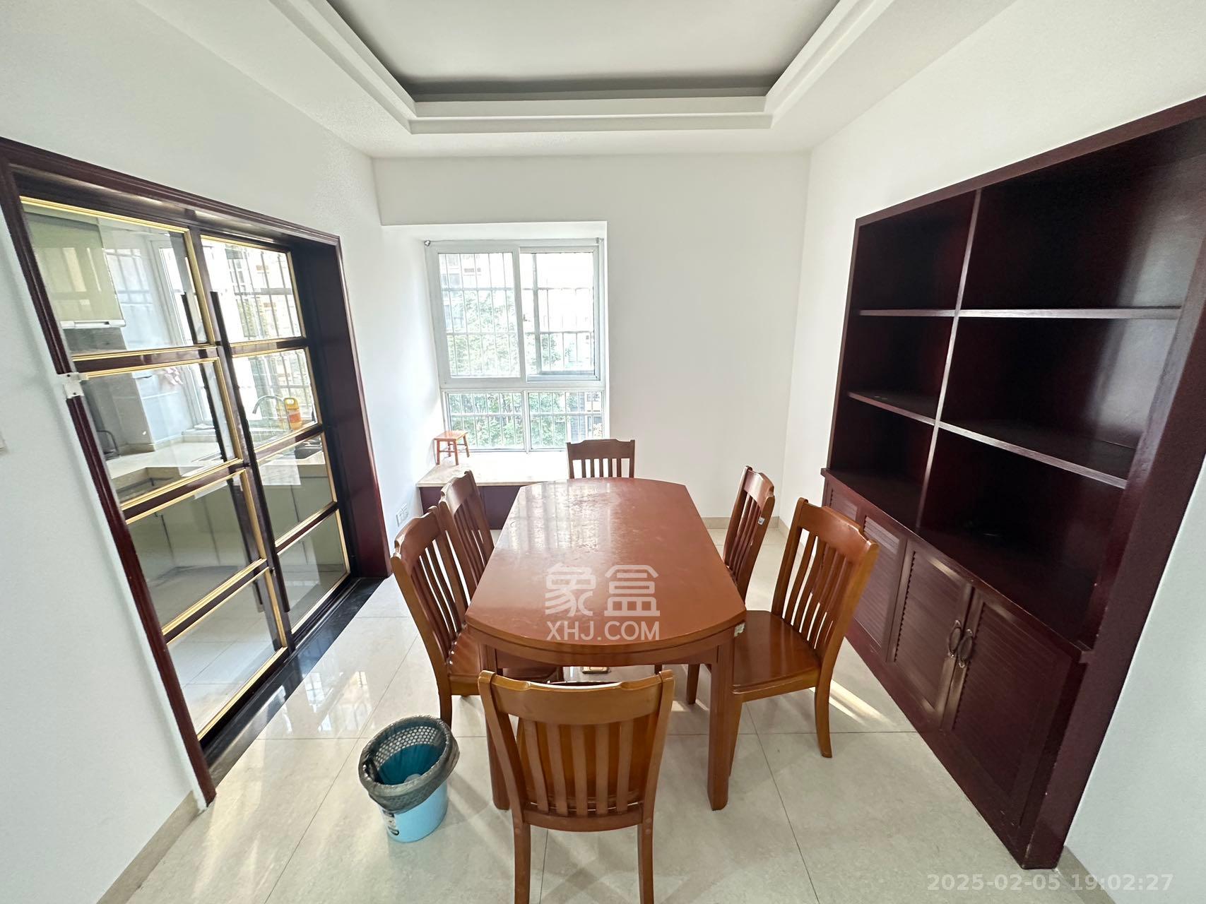 湘府十城（汇财御景湾新寓,汇财国际）  3室2厅2卫    2800.0元/月室内图
